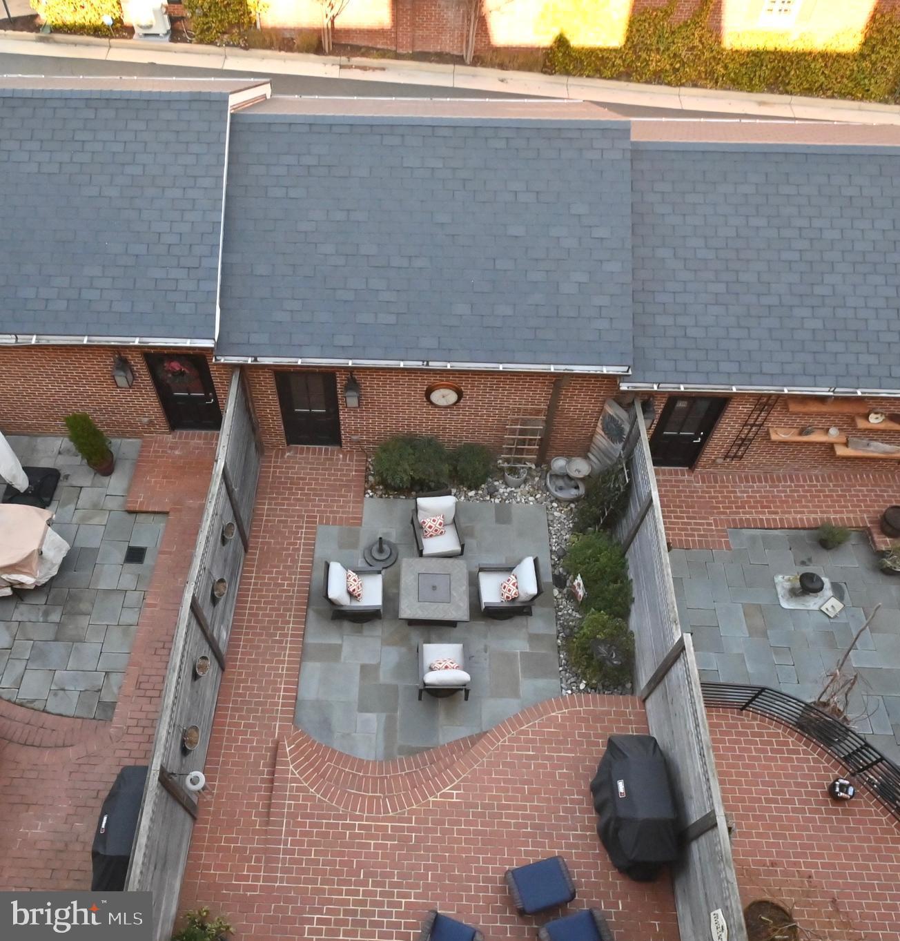 BRIGHTLEAF AND COOPER - Residential