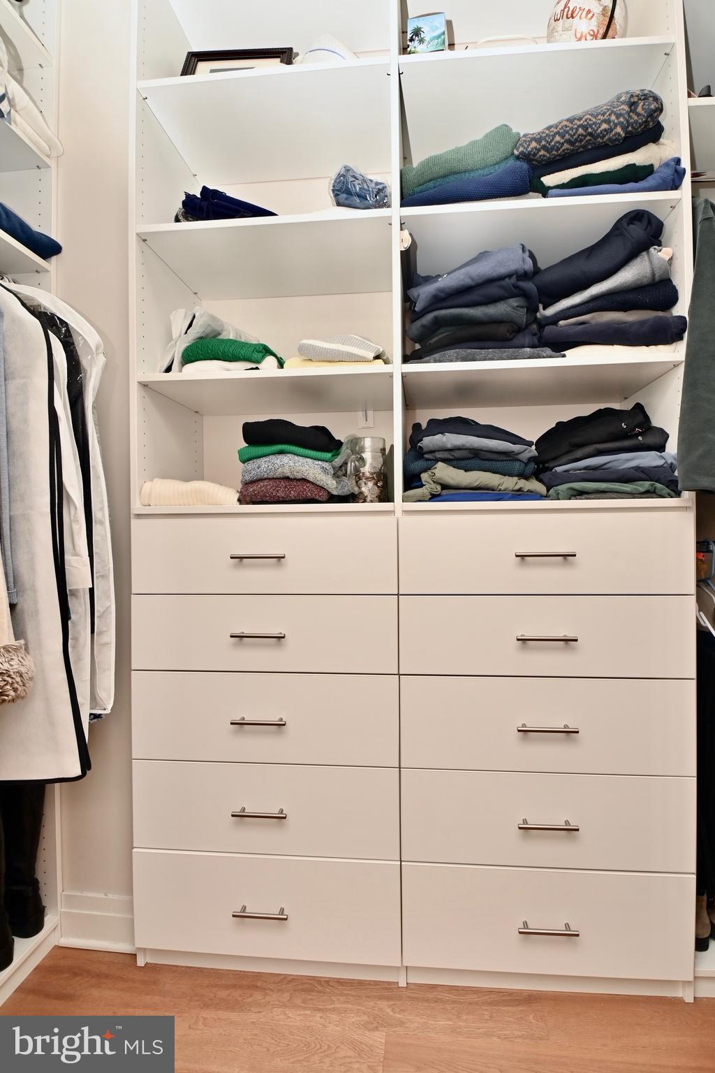 BRIGHTLEAF AND COOPER - Residential