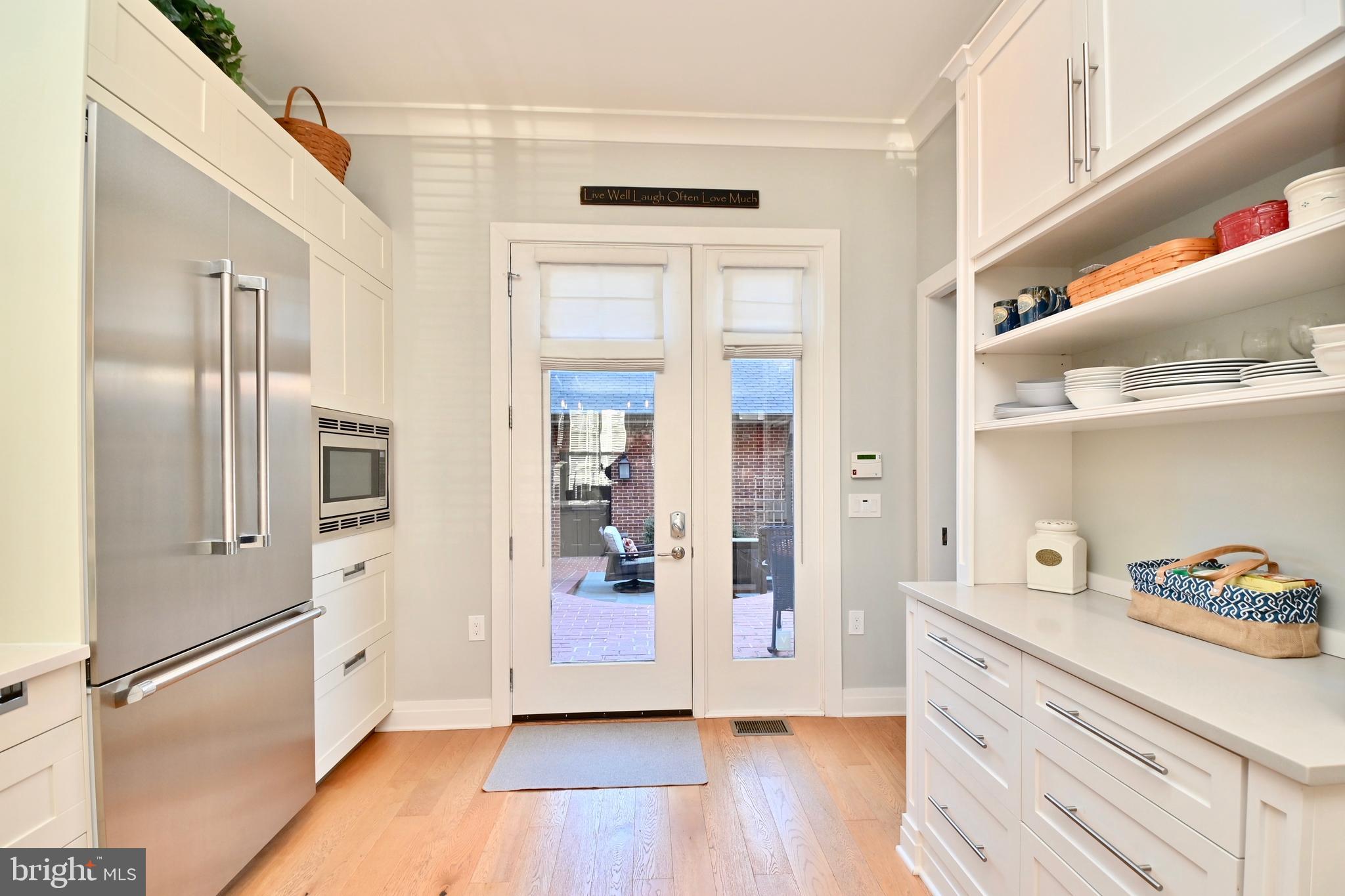 BRIGHTLEAF AND COOPER - Residential