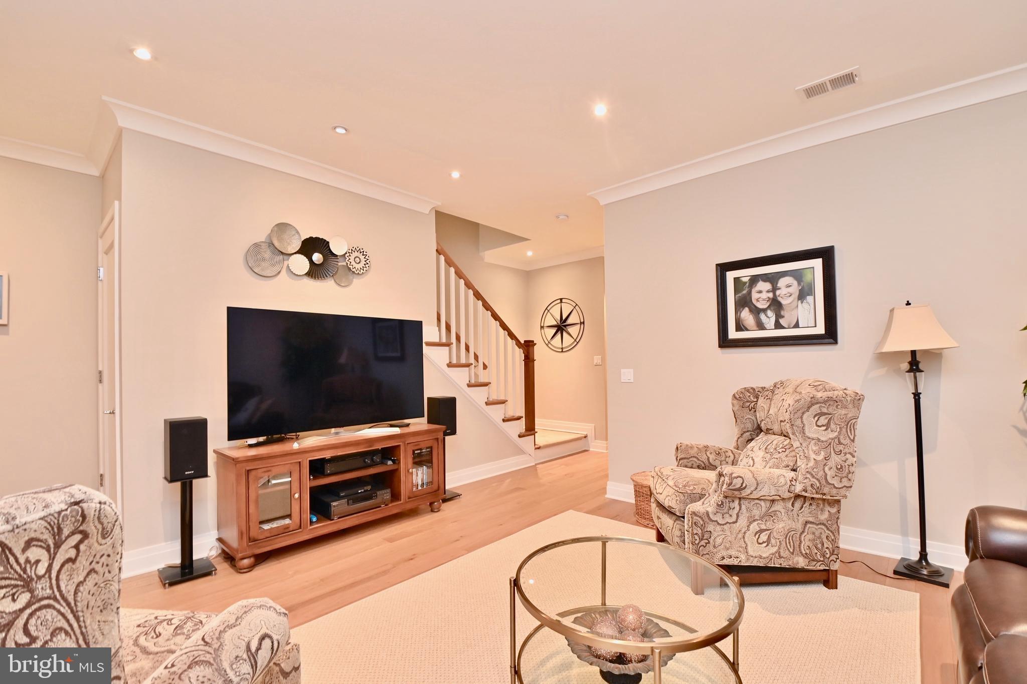 BRIGHTLEAF AND COOPER - Residential