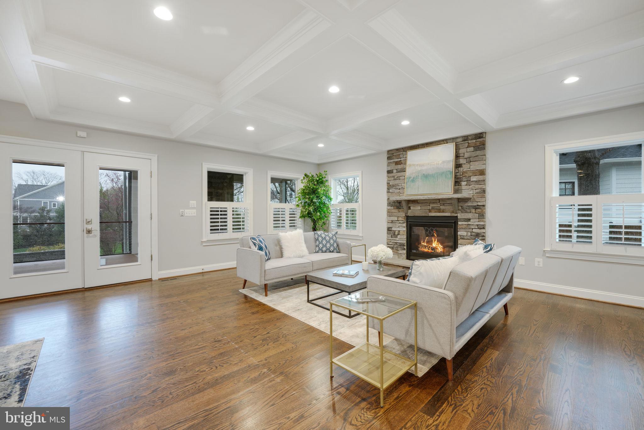 BERKSHIRE OAKWOOD - Residential