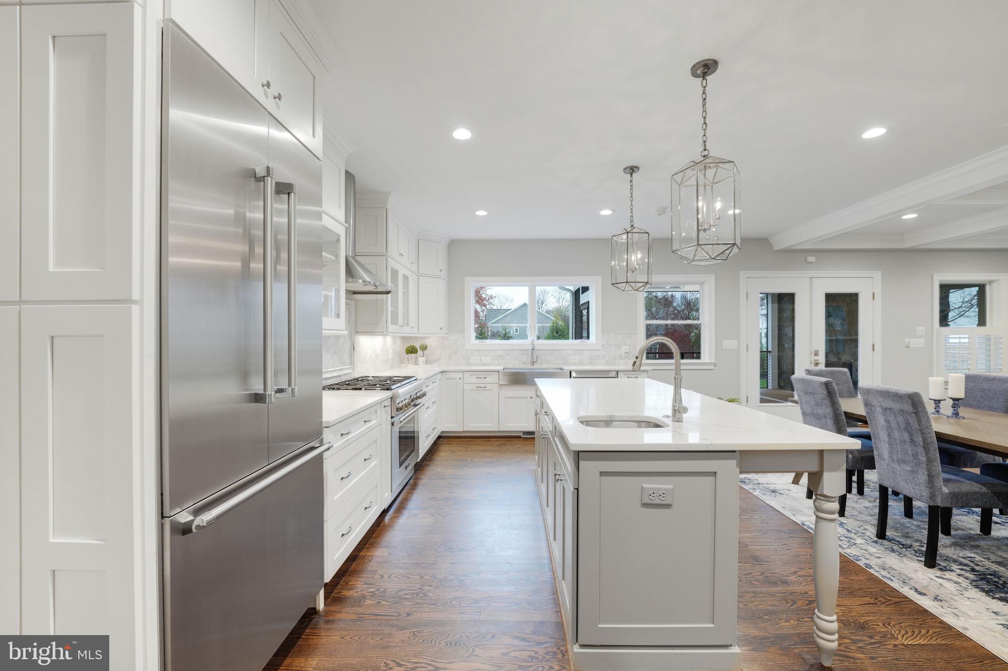 BERKSHIRE OAKWOOD - Residential