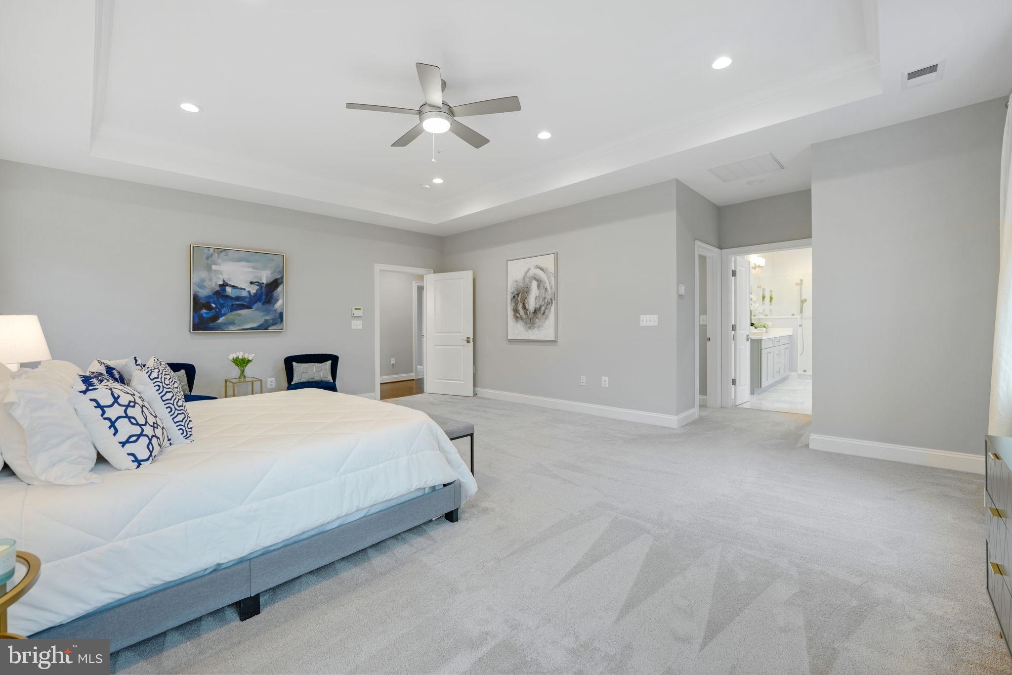 BERKSHIRE OAKWOOD - Residential