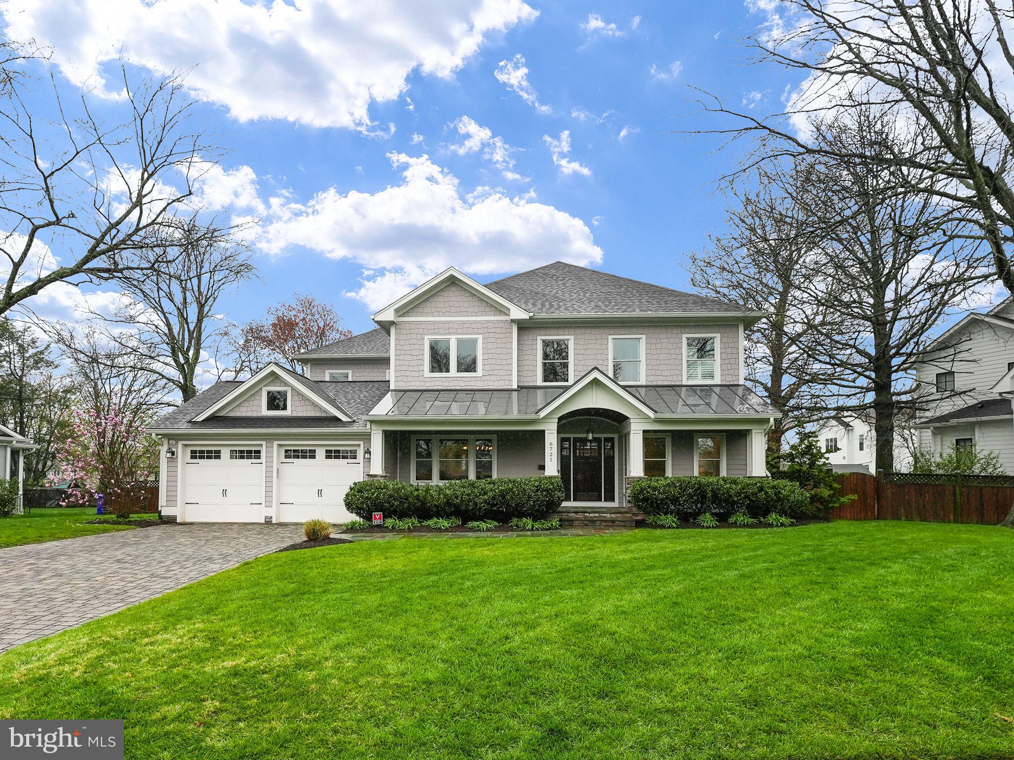 BERKSHIRE OAKWOOD - Residential