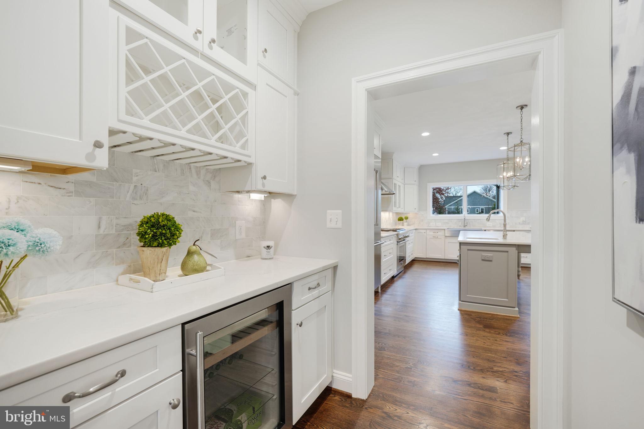 BERKSHIRE OAKWOOD - Residential