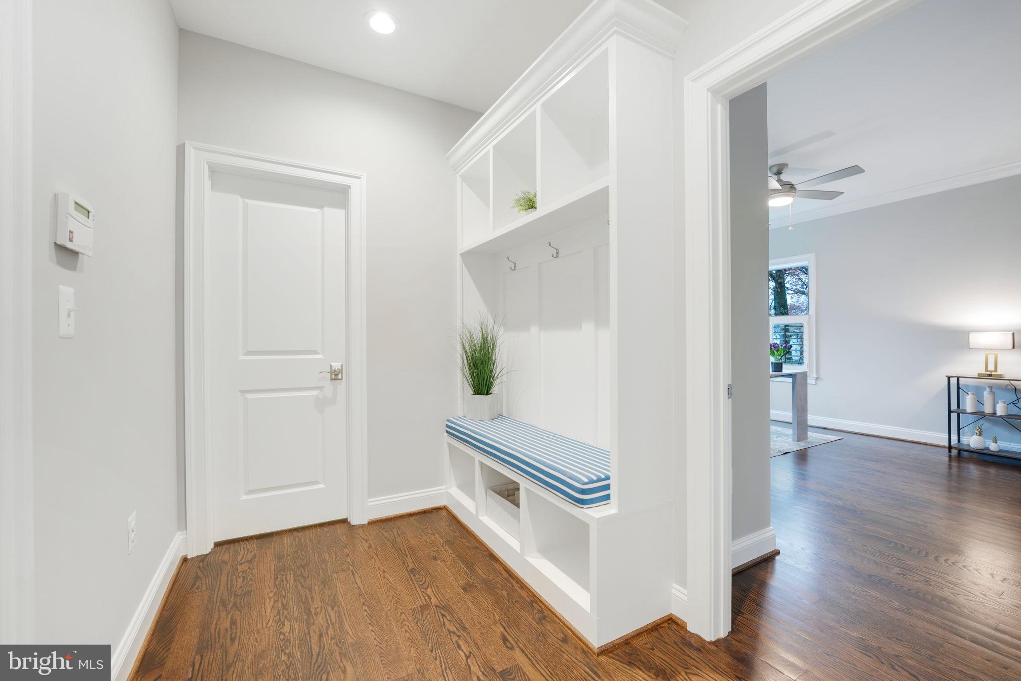 BERKSHIRE OAKWOOD - Residential