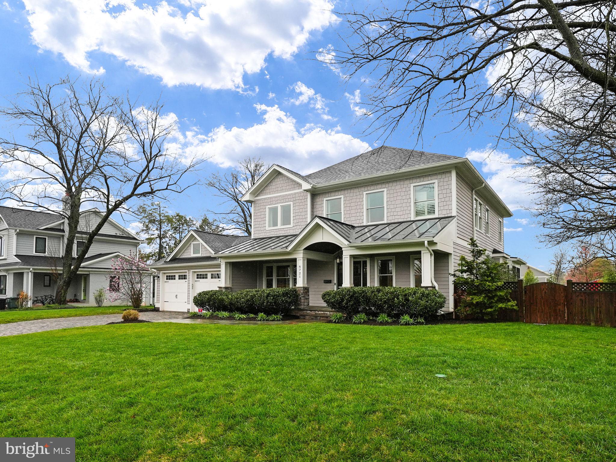 BERKSHIRE OAKWOOD - Residential