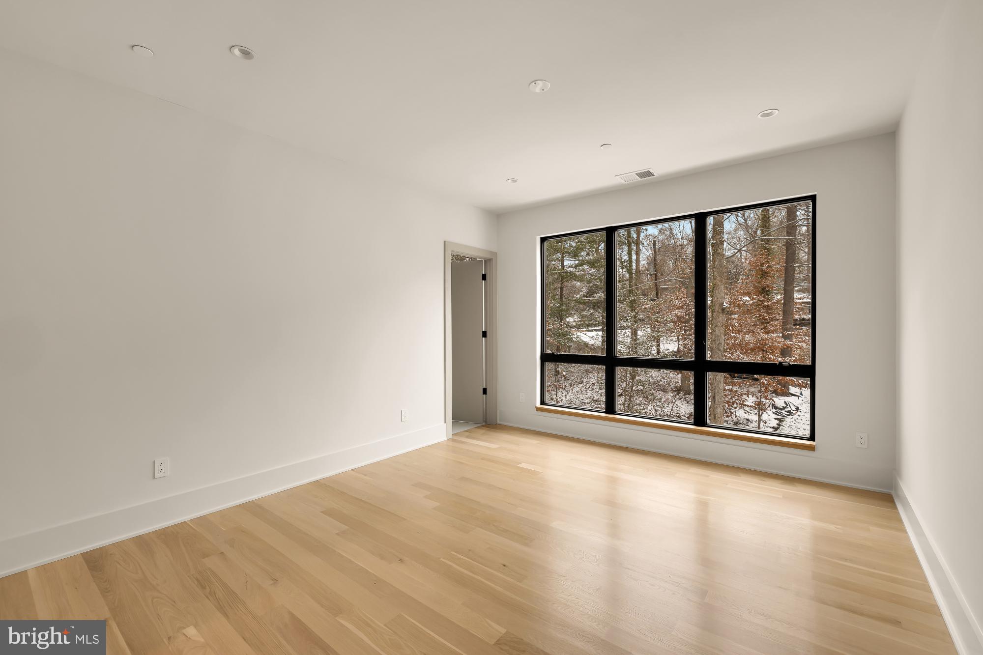 BANNOCKBURN - Residential