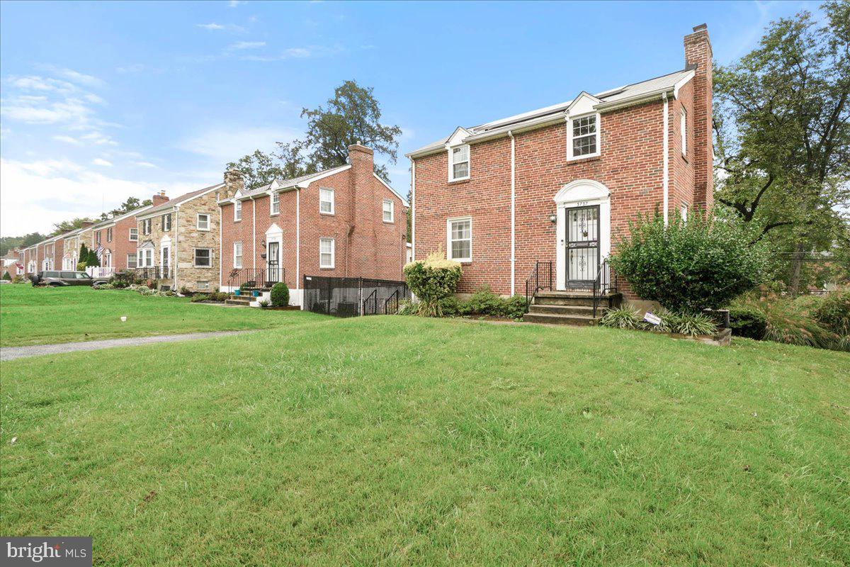 LOCHEARN - Residential