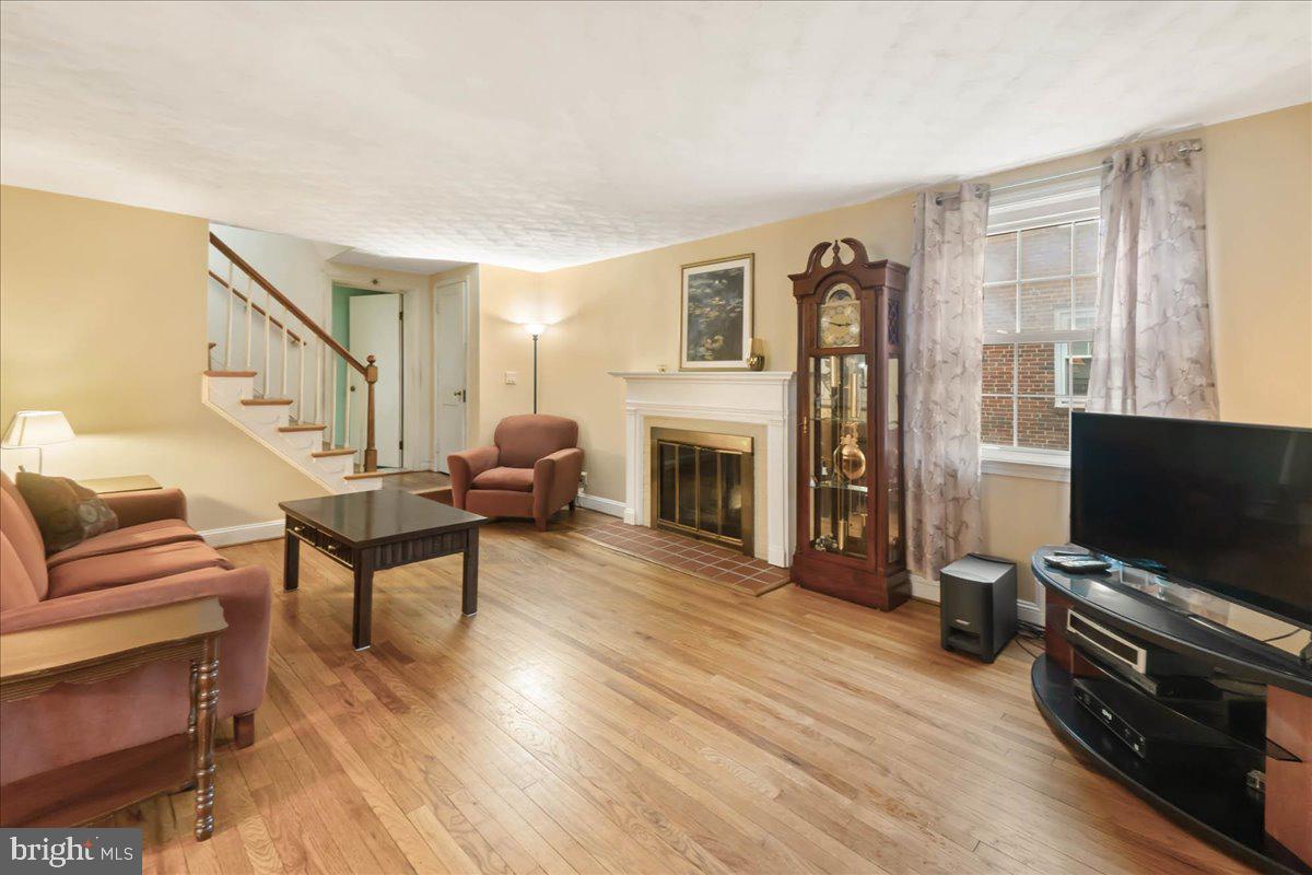 LOCHEARN - Residential