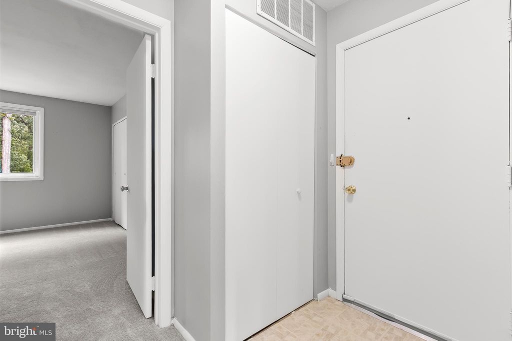 Photo of 3211 University Boulevard W #3211EYE-11, KENSINGTON, MD 20895 (MLS # MDMC2201814)