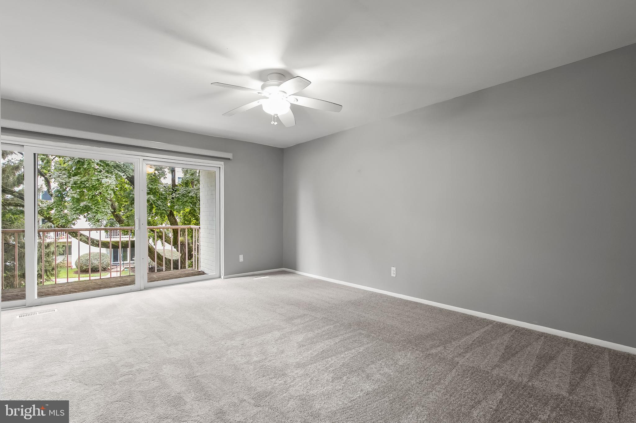 3211 UNIVERSITY BOULEVARD W 3211EYE-11