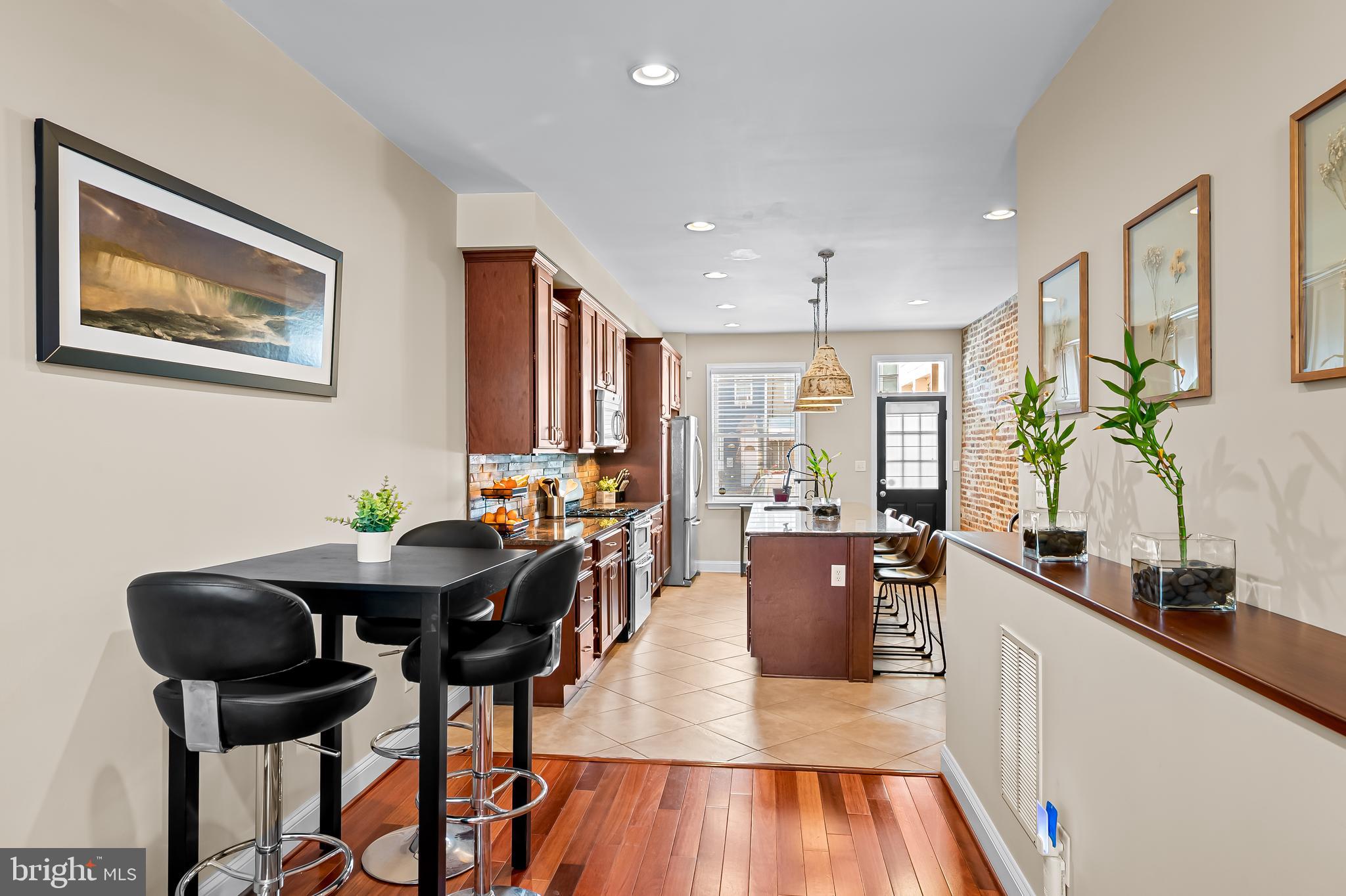 CANTON - Residential