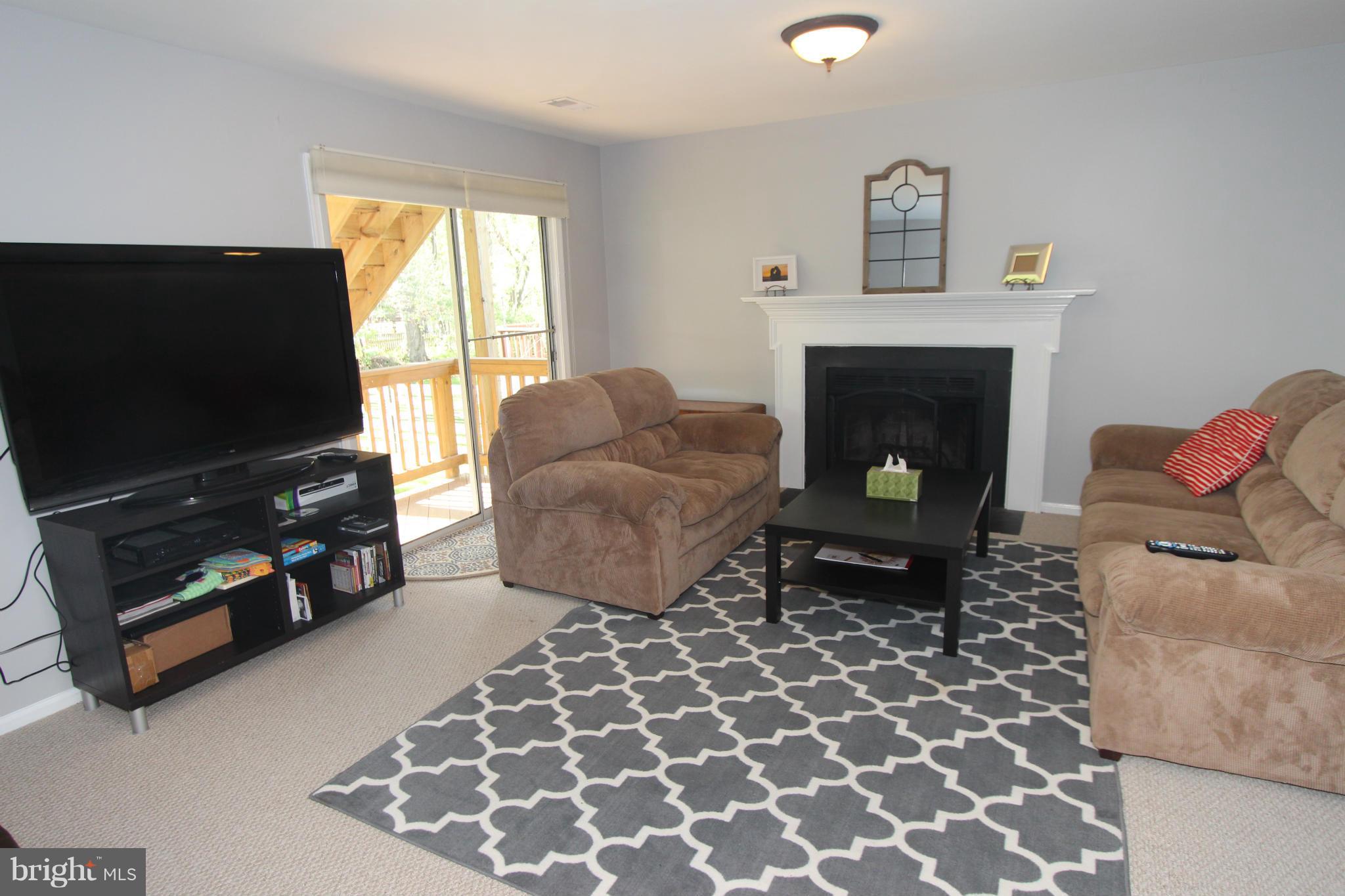 COUNTRYSIDE - Residential