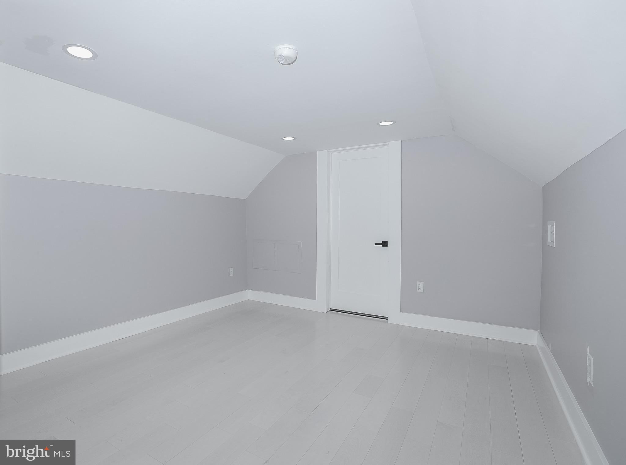 FRANKFORD - Residential