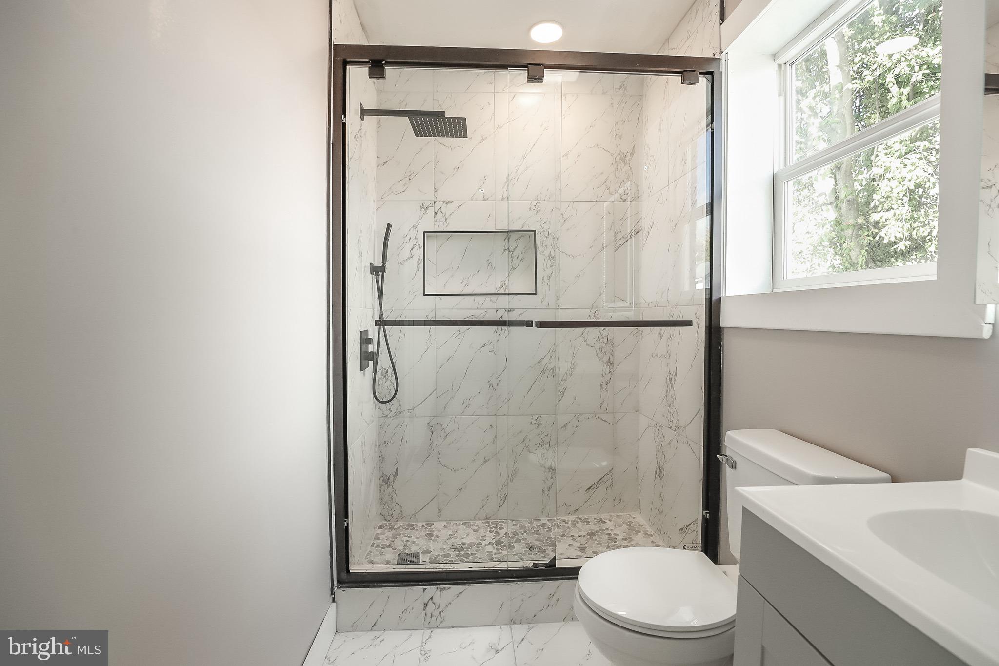 FRANKFORD - Residential