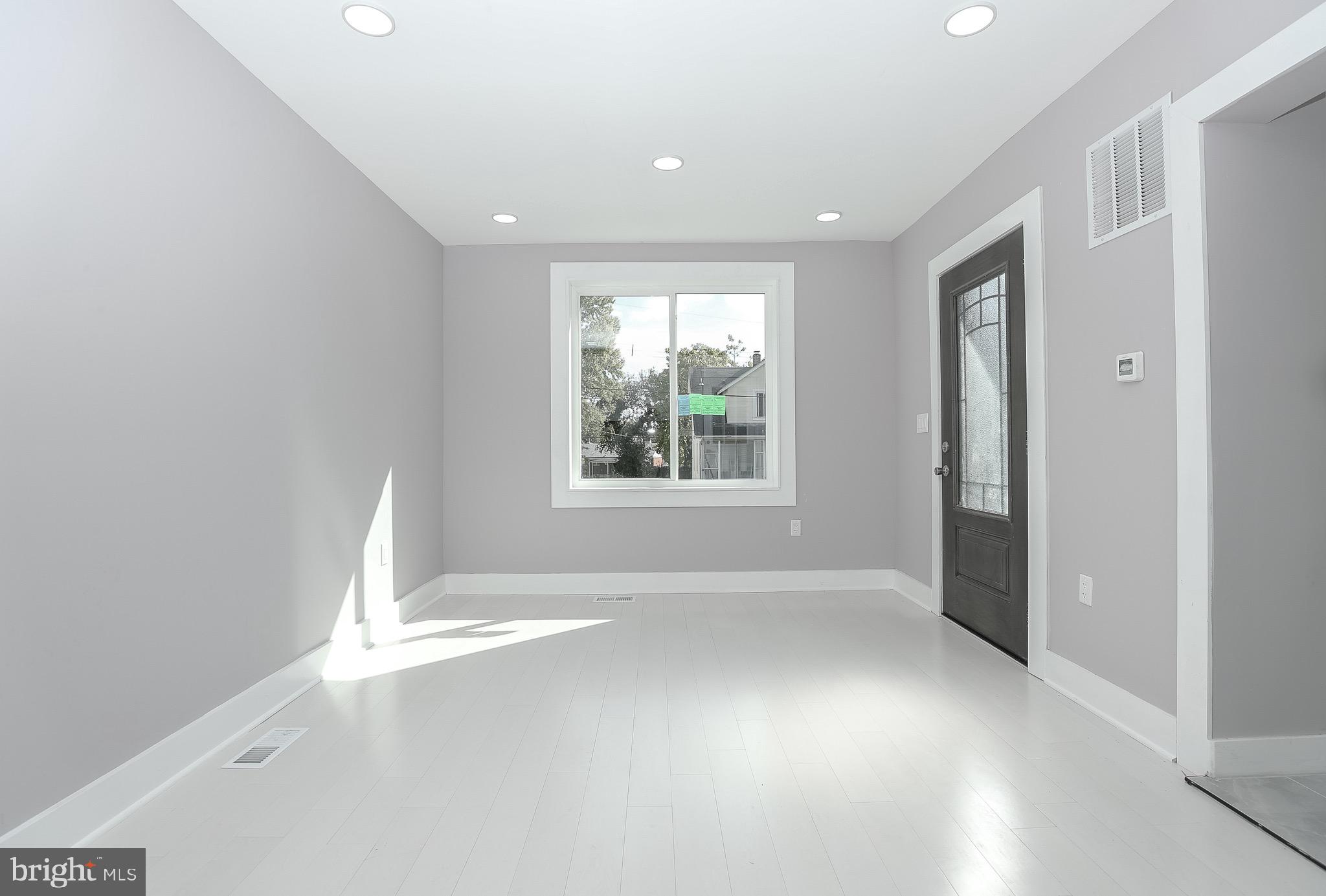 FRANKFORD - Residential