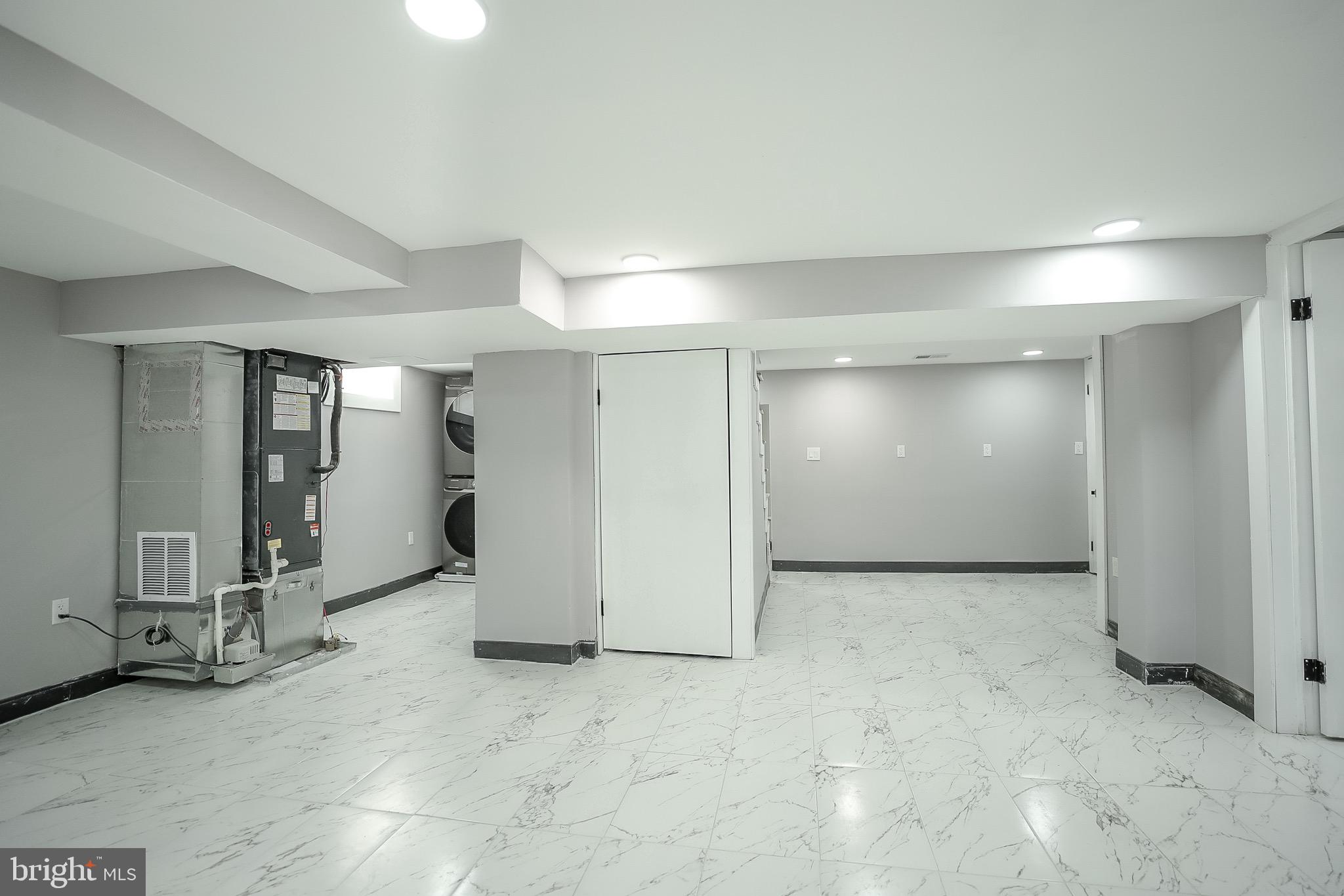 FRANKFORD - Residential