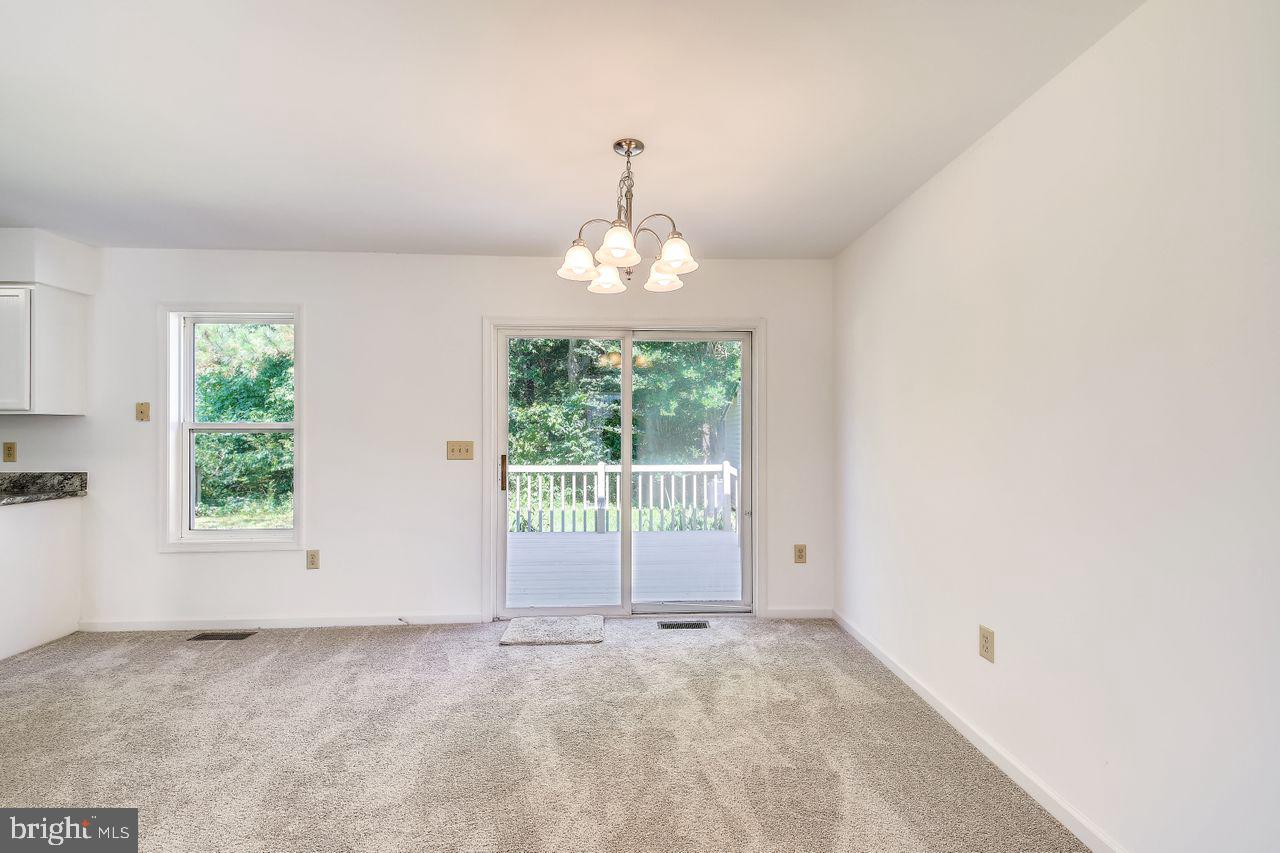 MEADOW BROOK - Residential