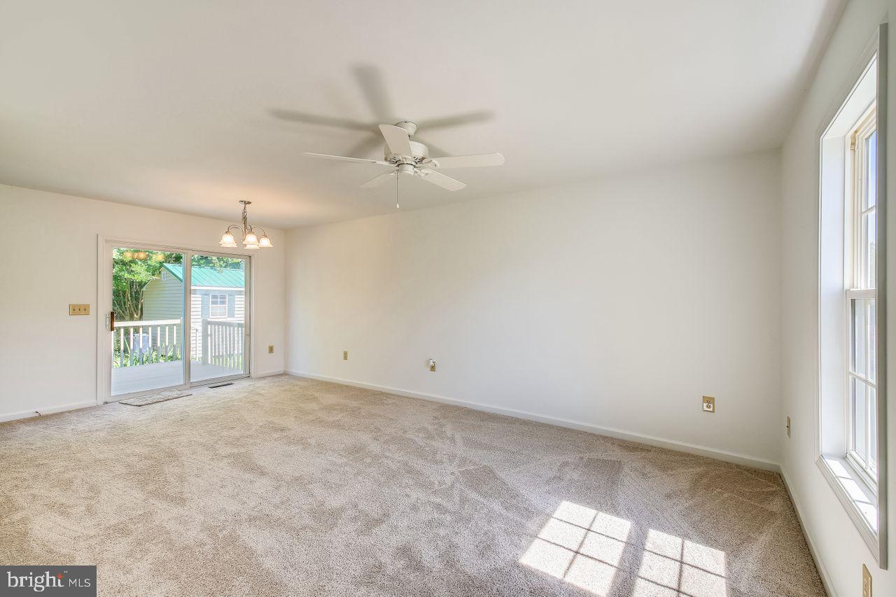 MEADOW BROOK - Residential