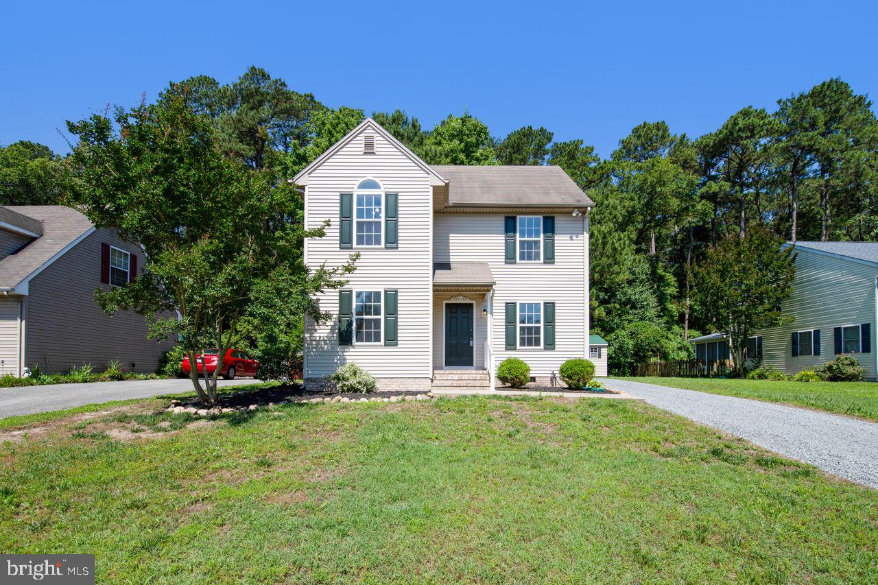 MEADOW BROOK - Residential