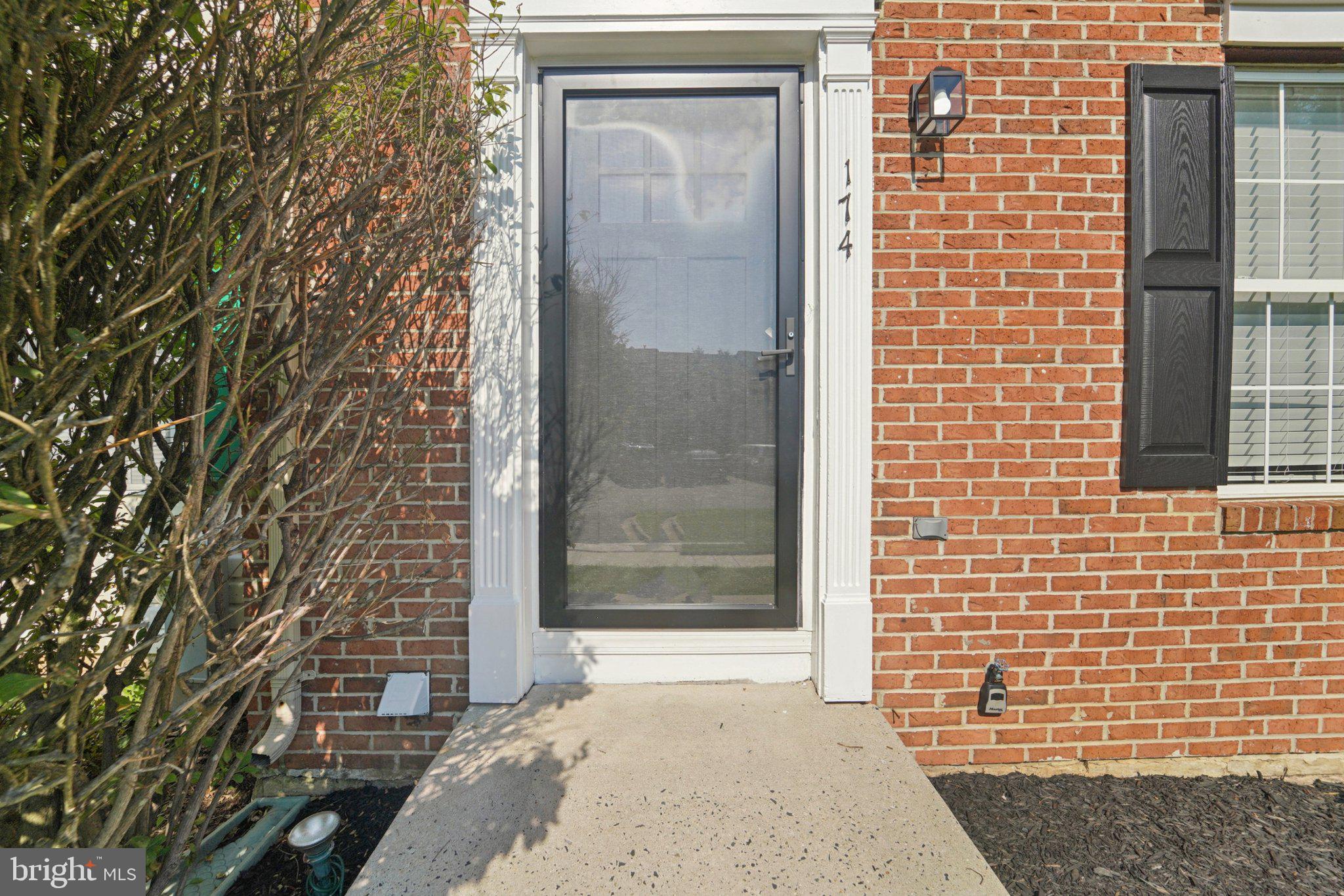 174 GLEN VIEW TERRACE