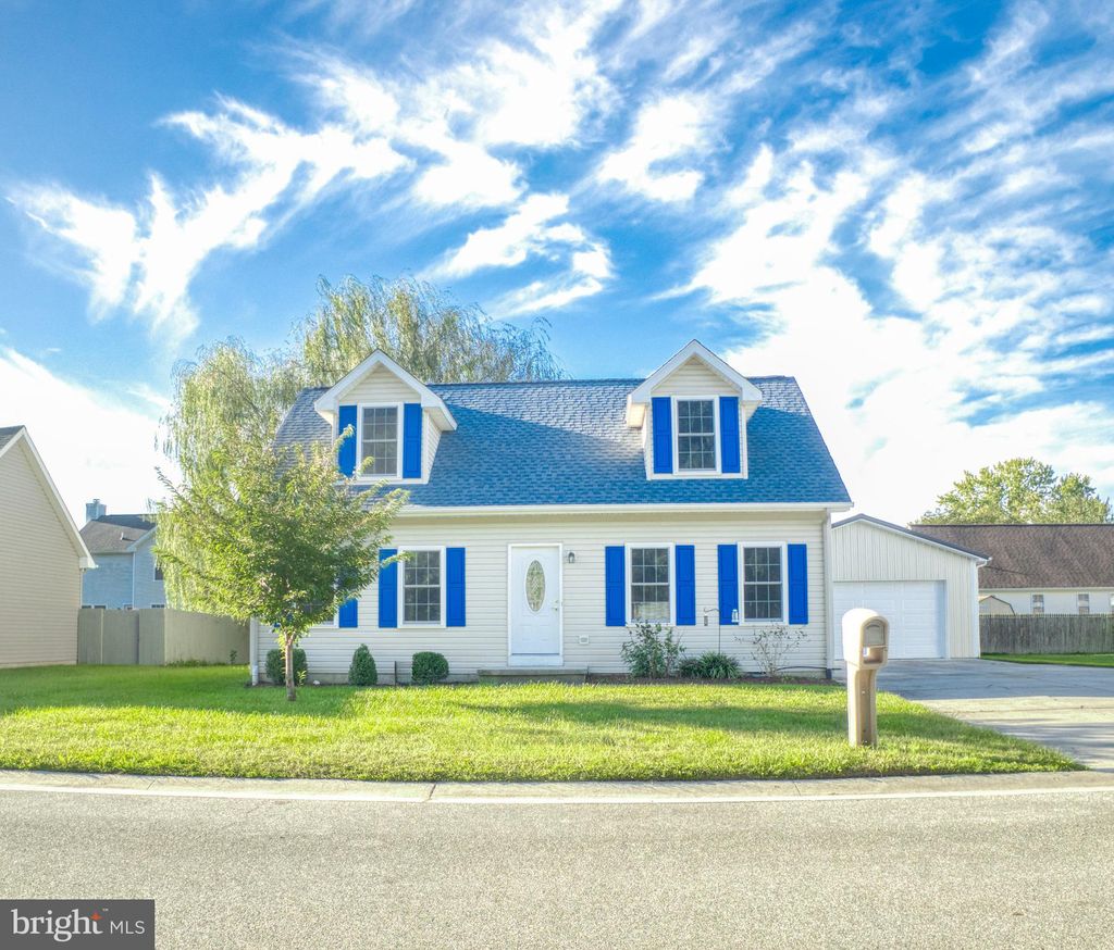 Photo of 302 Woodsedge Lane, FELTON, DE 19943 (MLS # DEKT2040710)