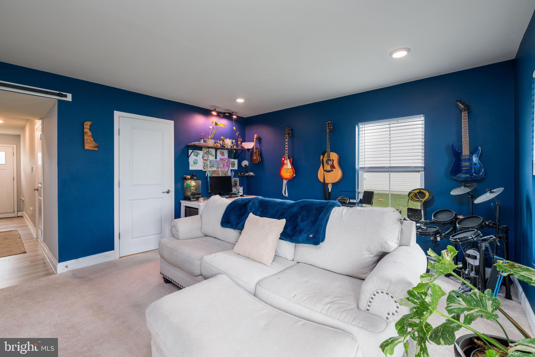 PLANTATION LAKES - Residential