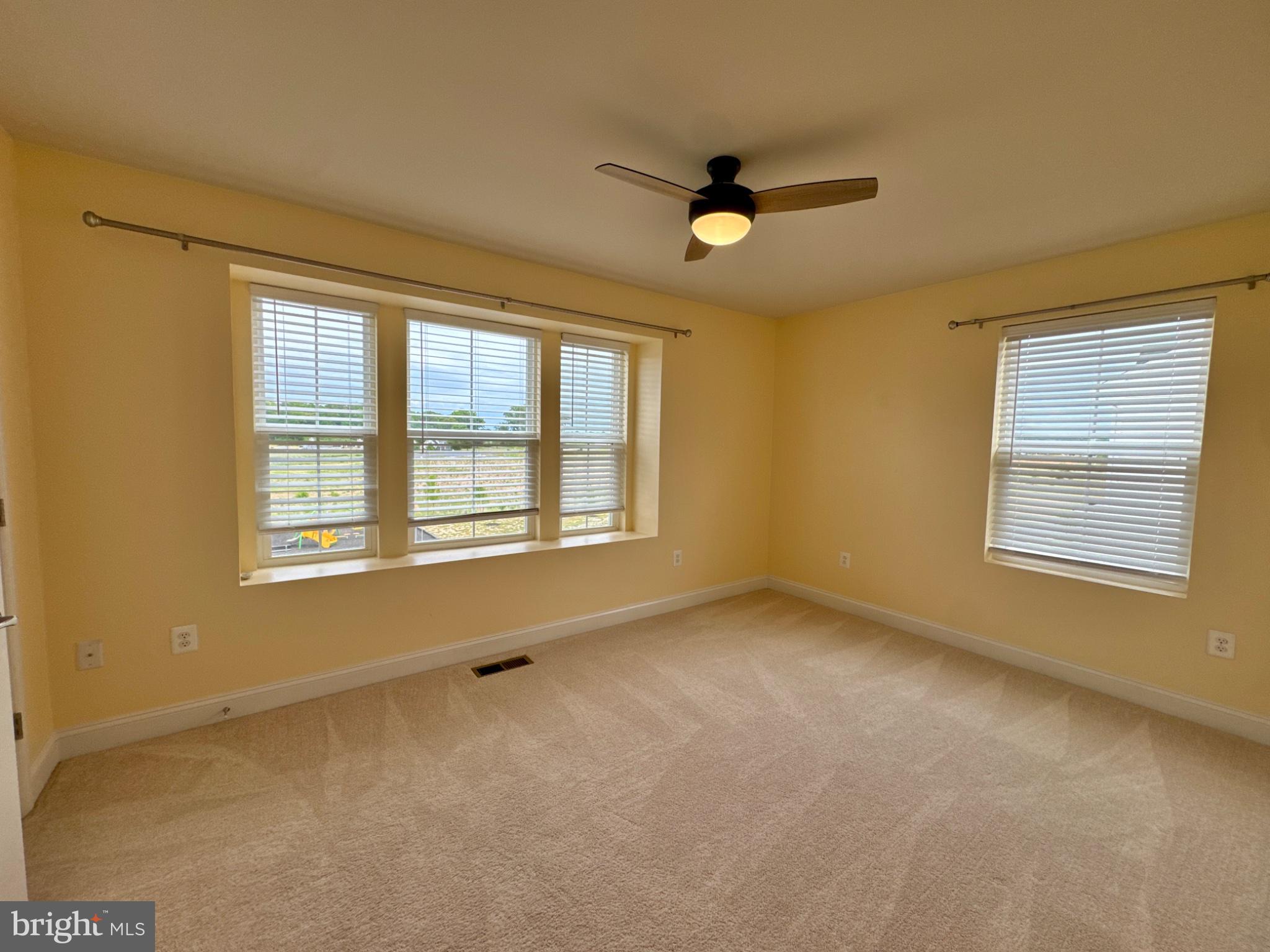 PLANTATION LAKES - Residential