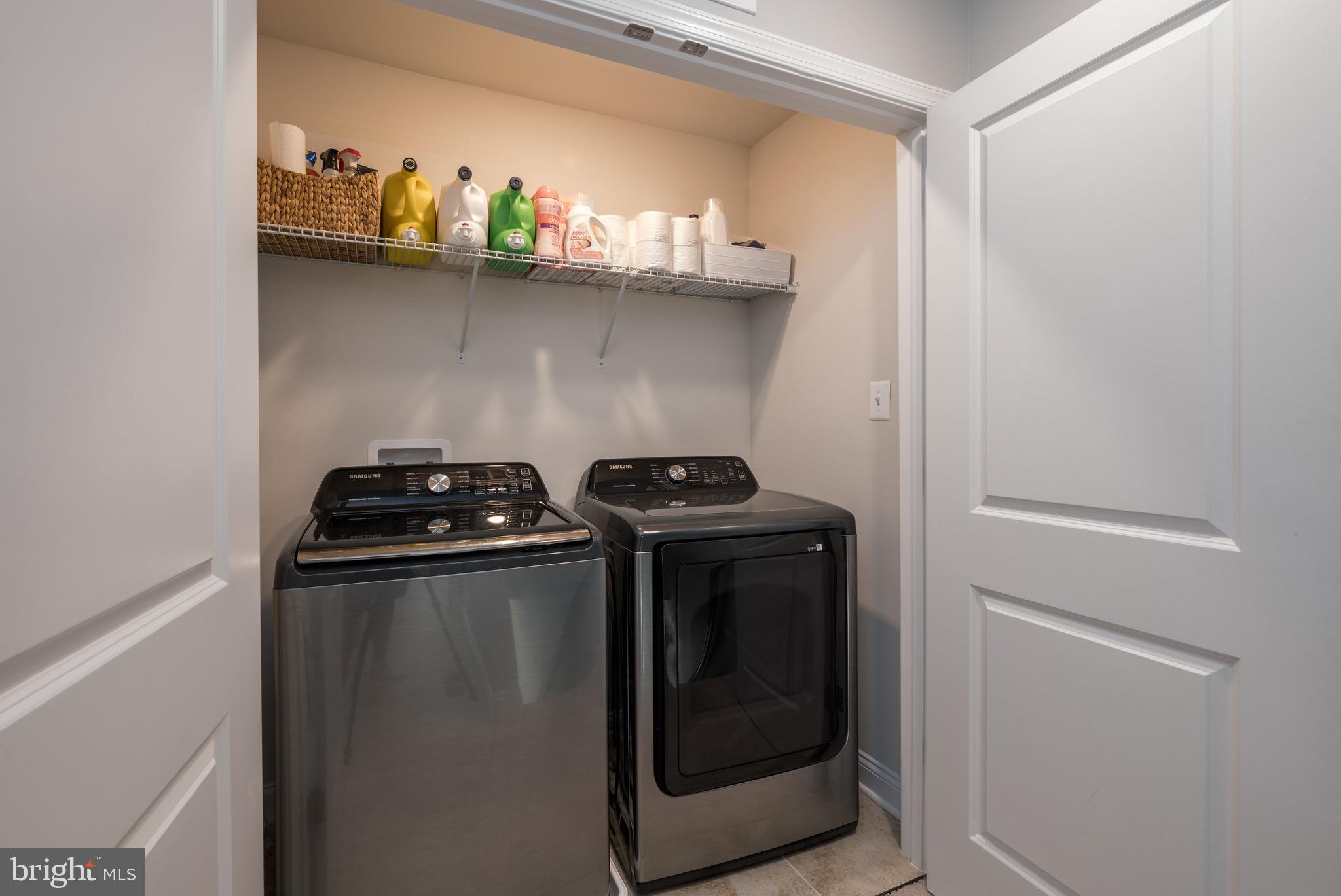 PLANTATION LAKES - Residential