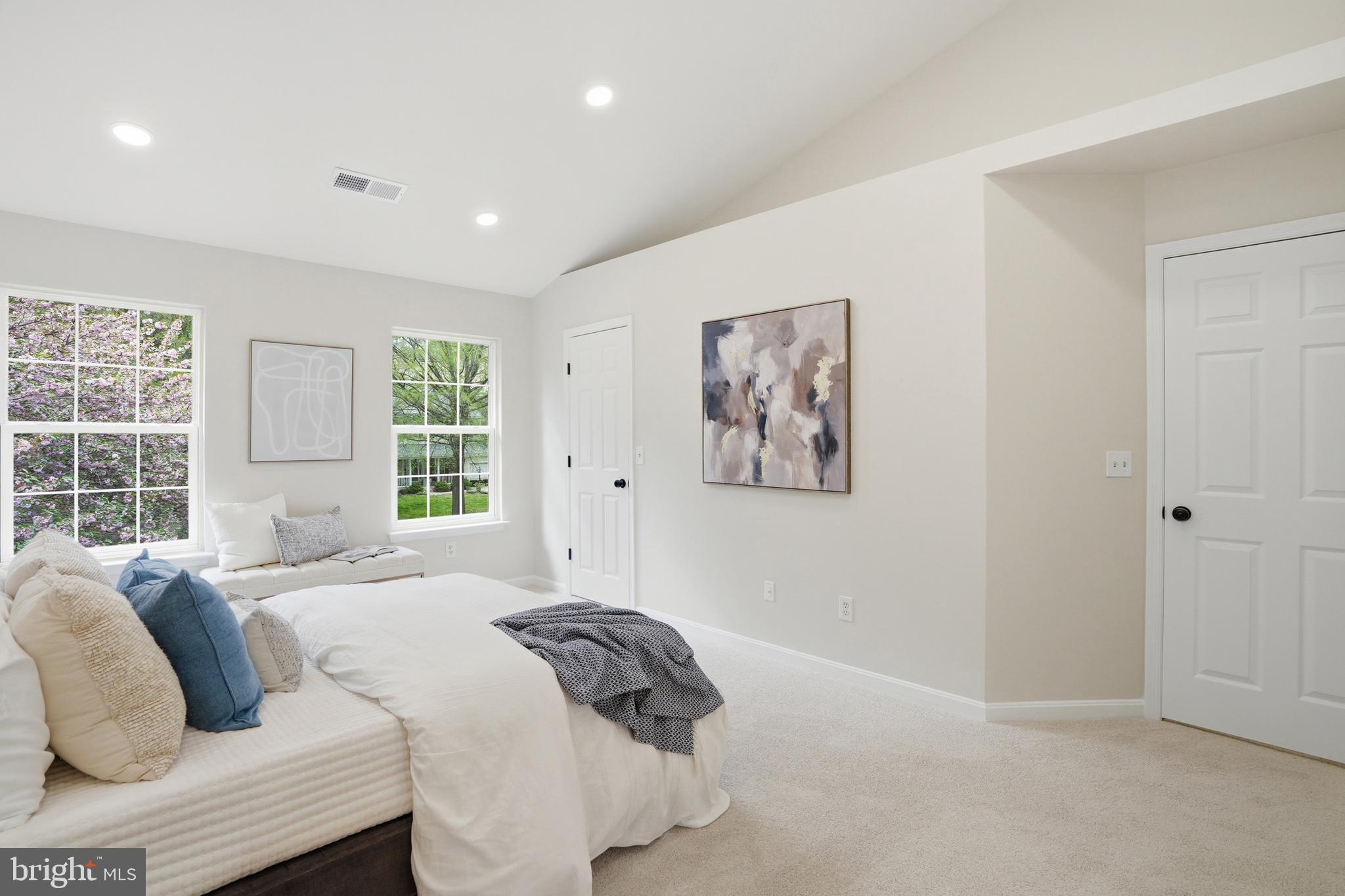 LOCUST GROVE - Residential