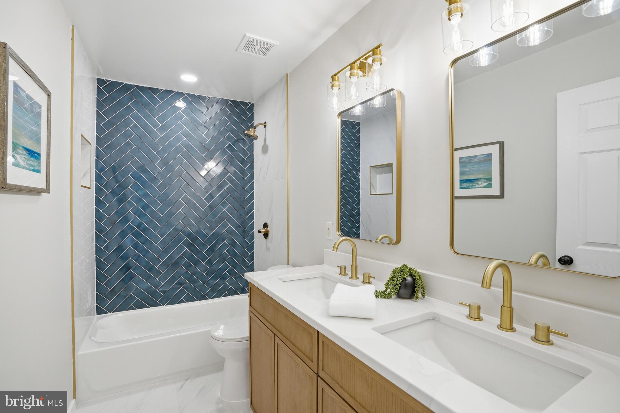 LOCUST GROVE - Residential