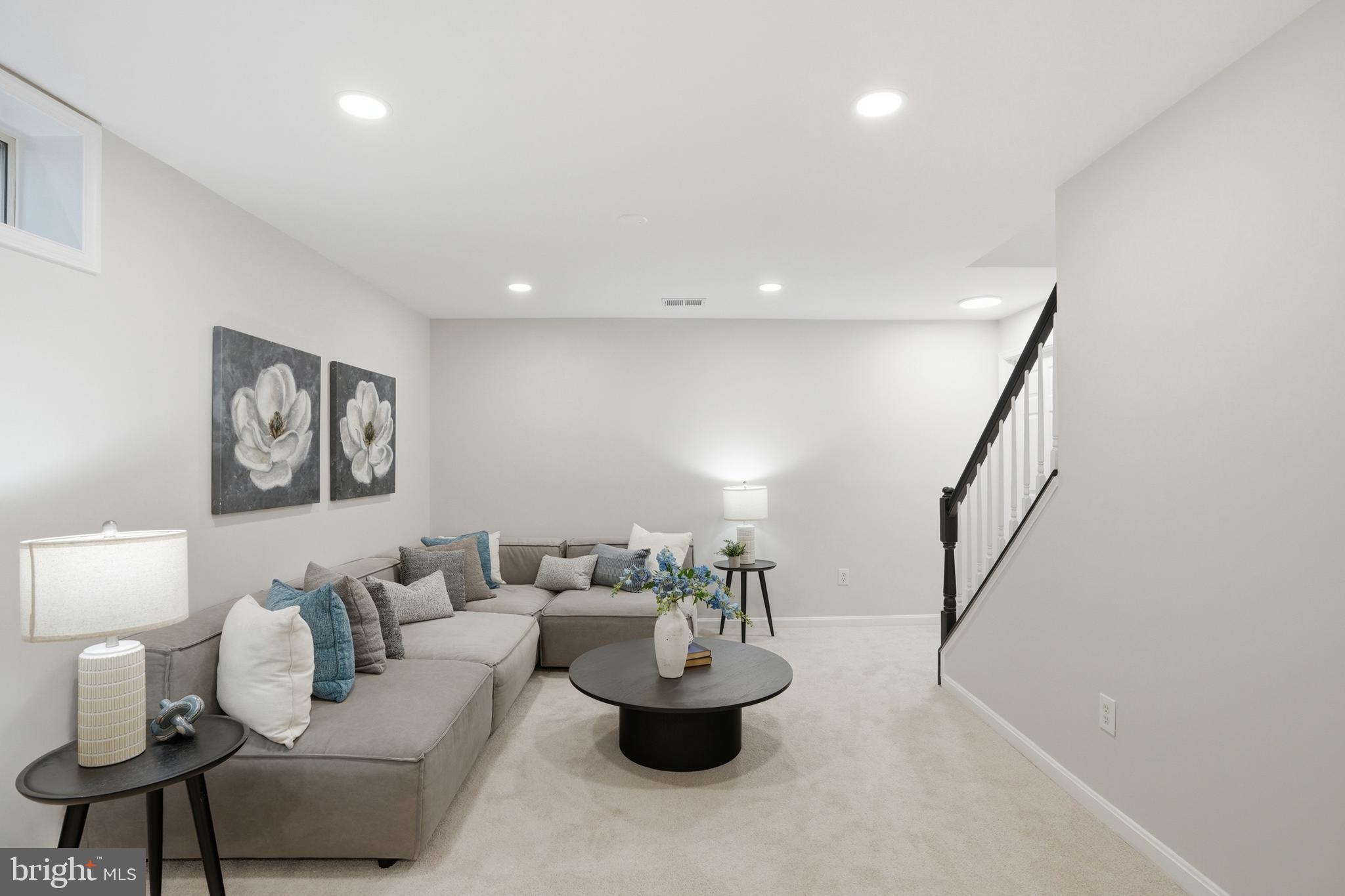 LOCUST GROVE - Residential