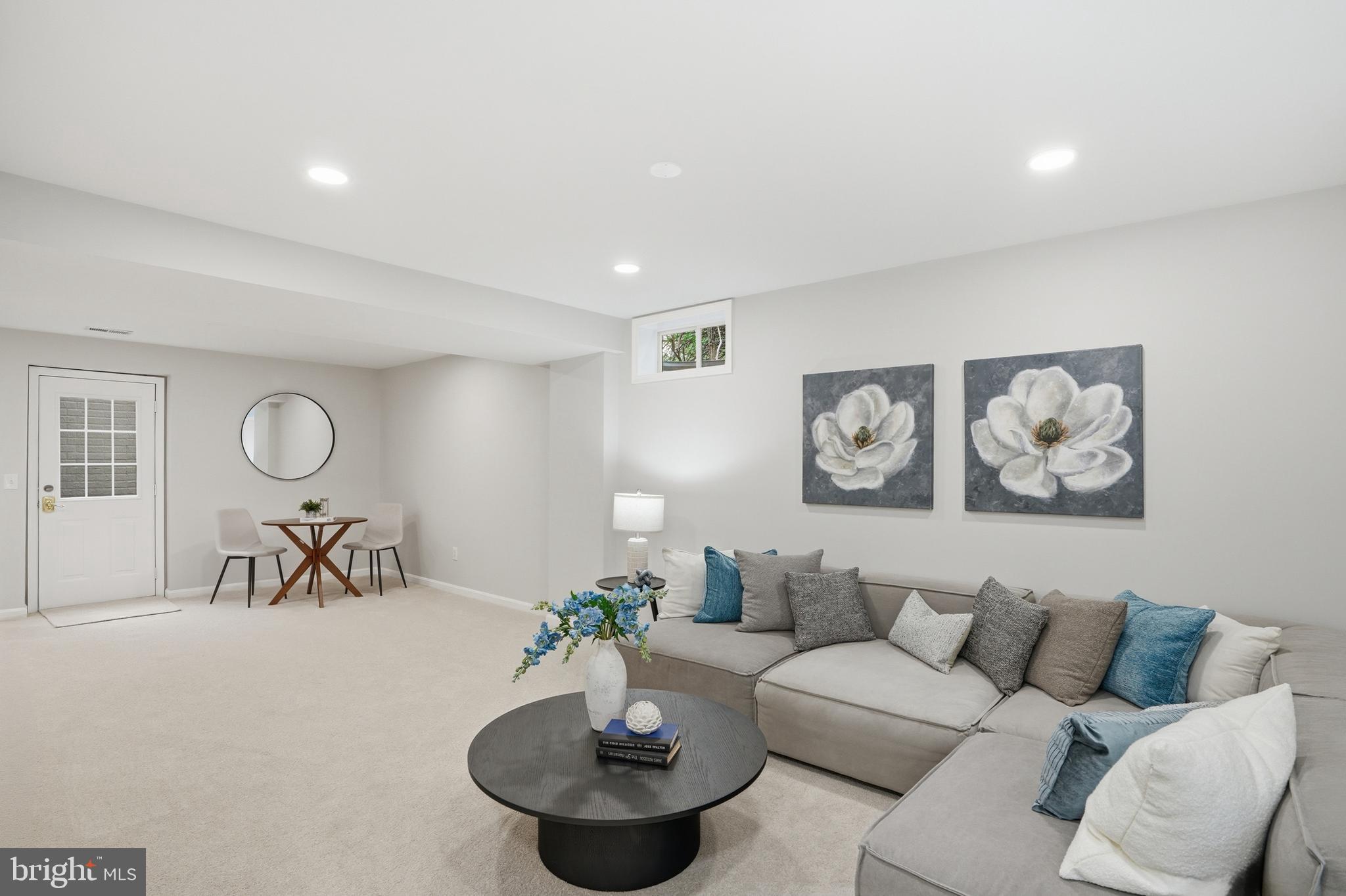 LOCUST GROVE - Residential