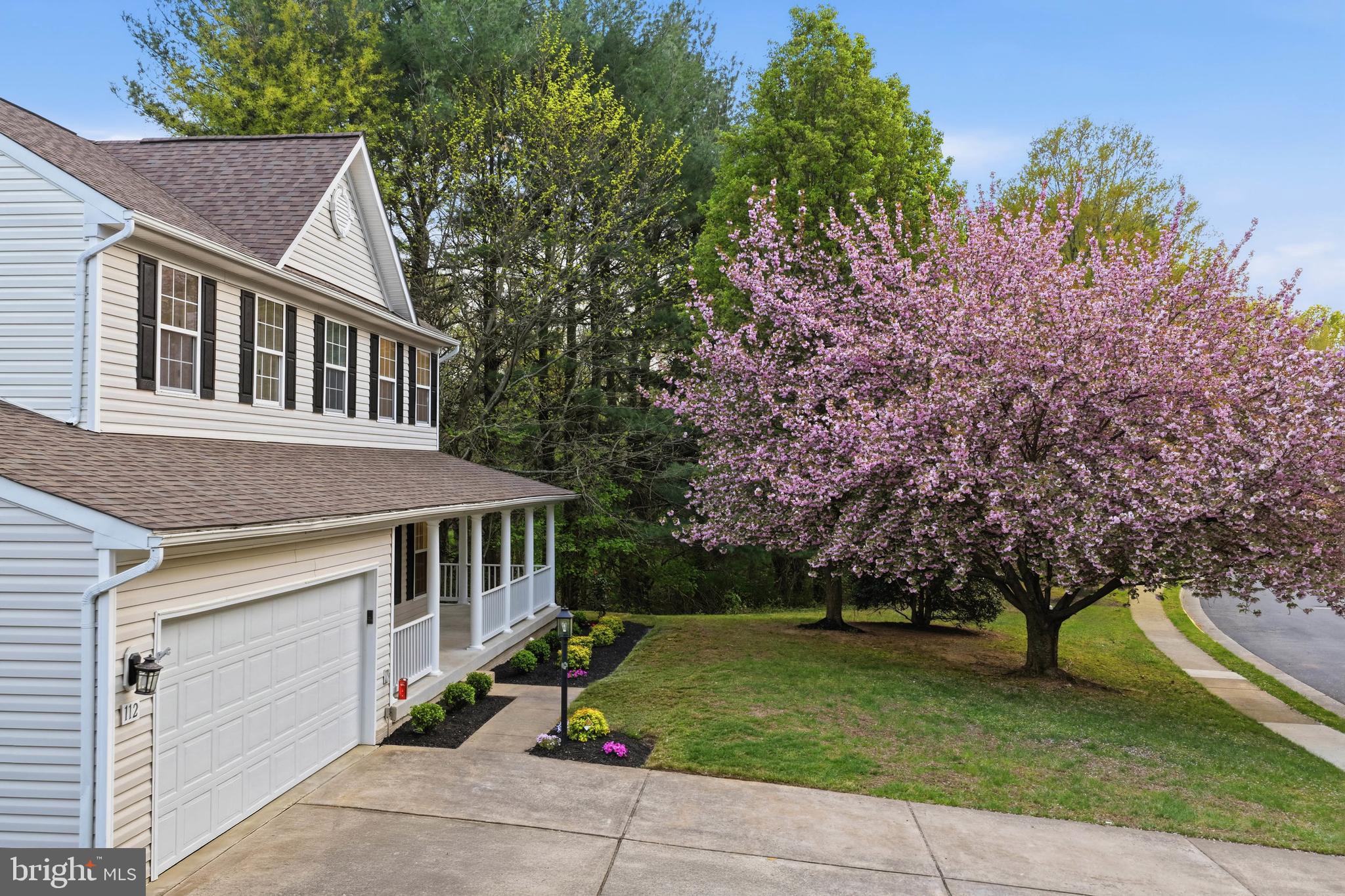 LOCUST GROVE - Residential