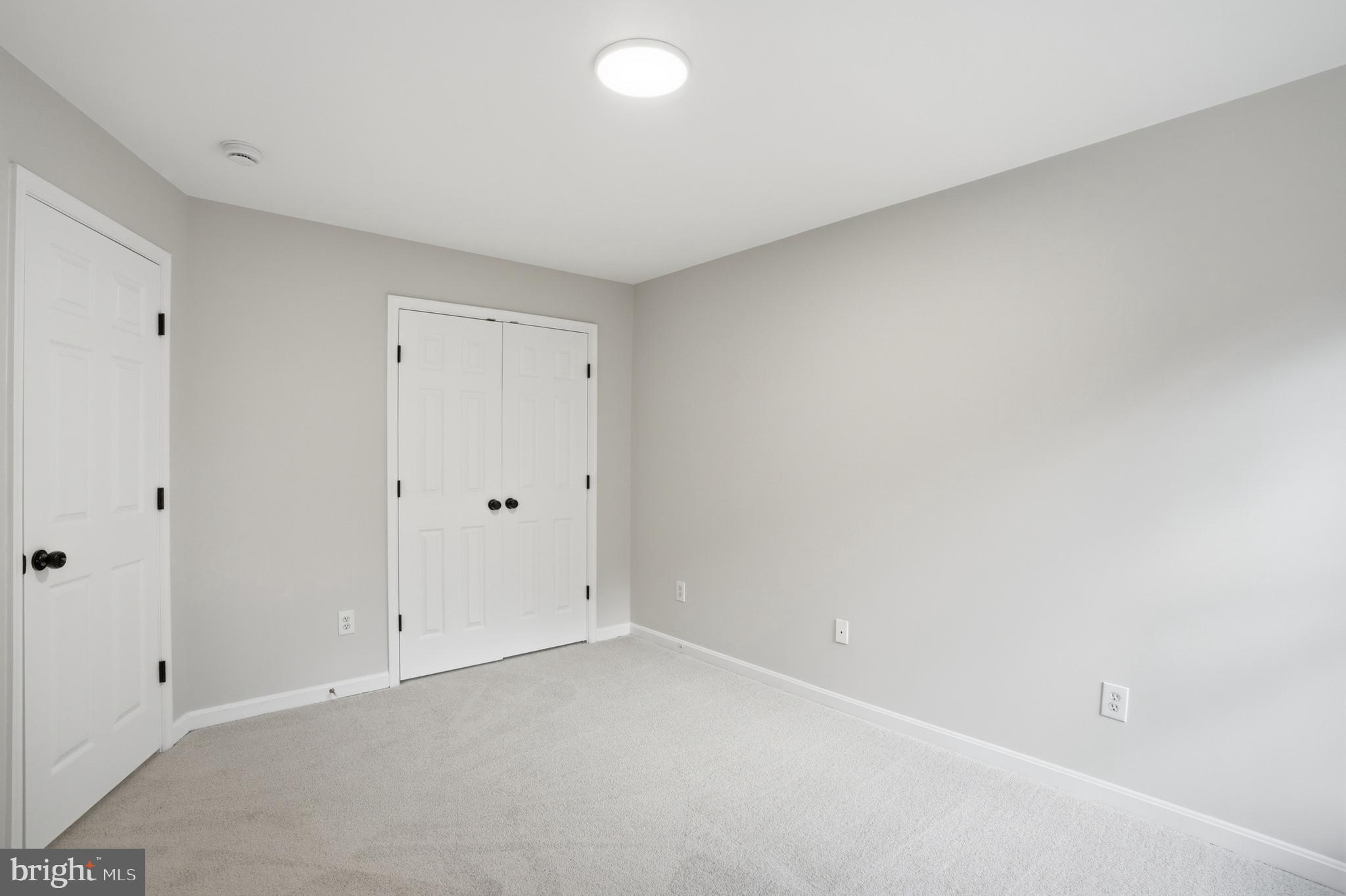 LOCUST GROVE - Residential