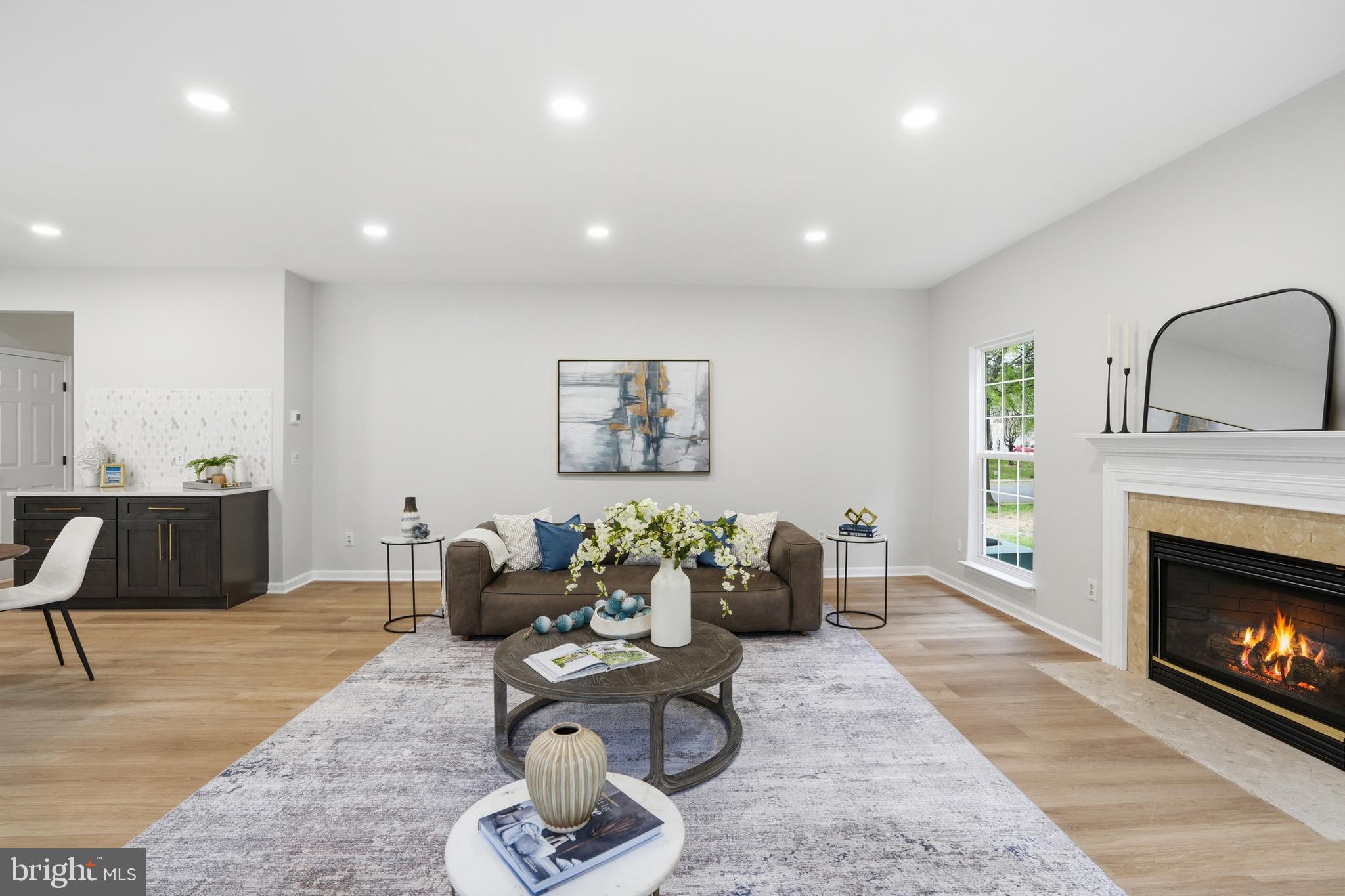 LOCUST GROVE - Residential