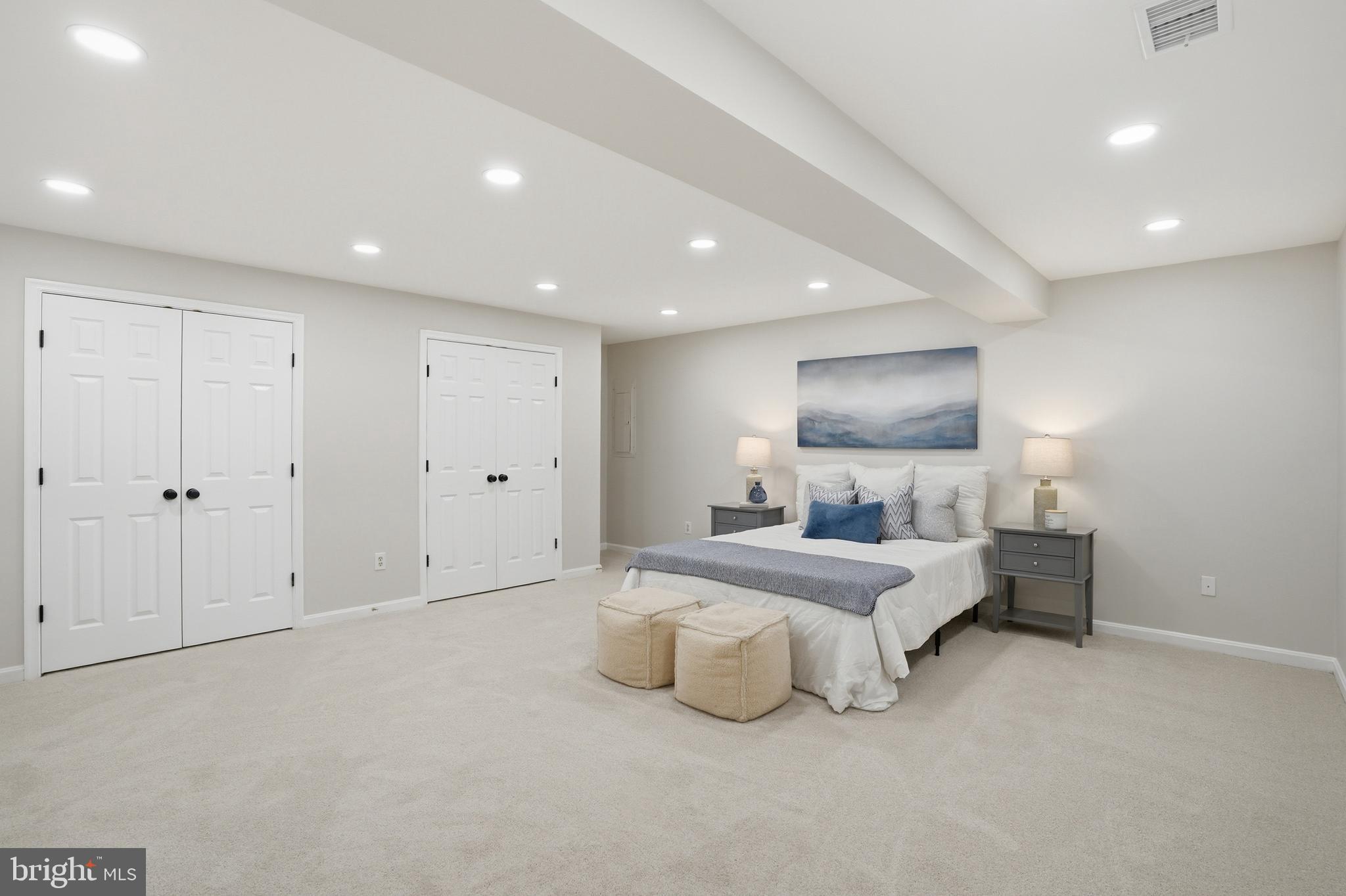 LOCUST GROVE - Residential