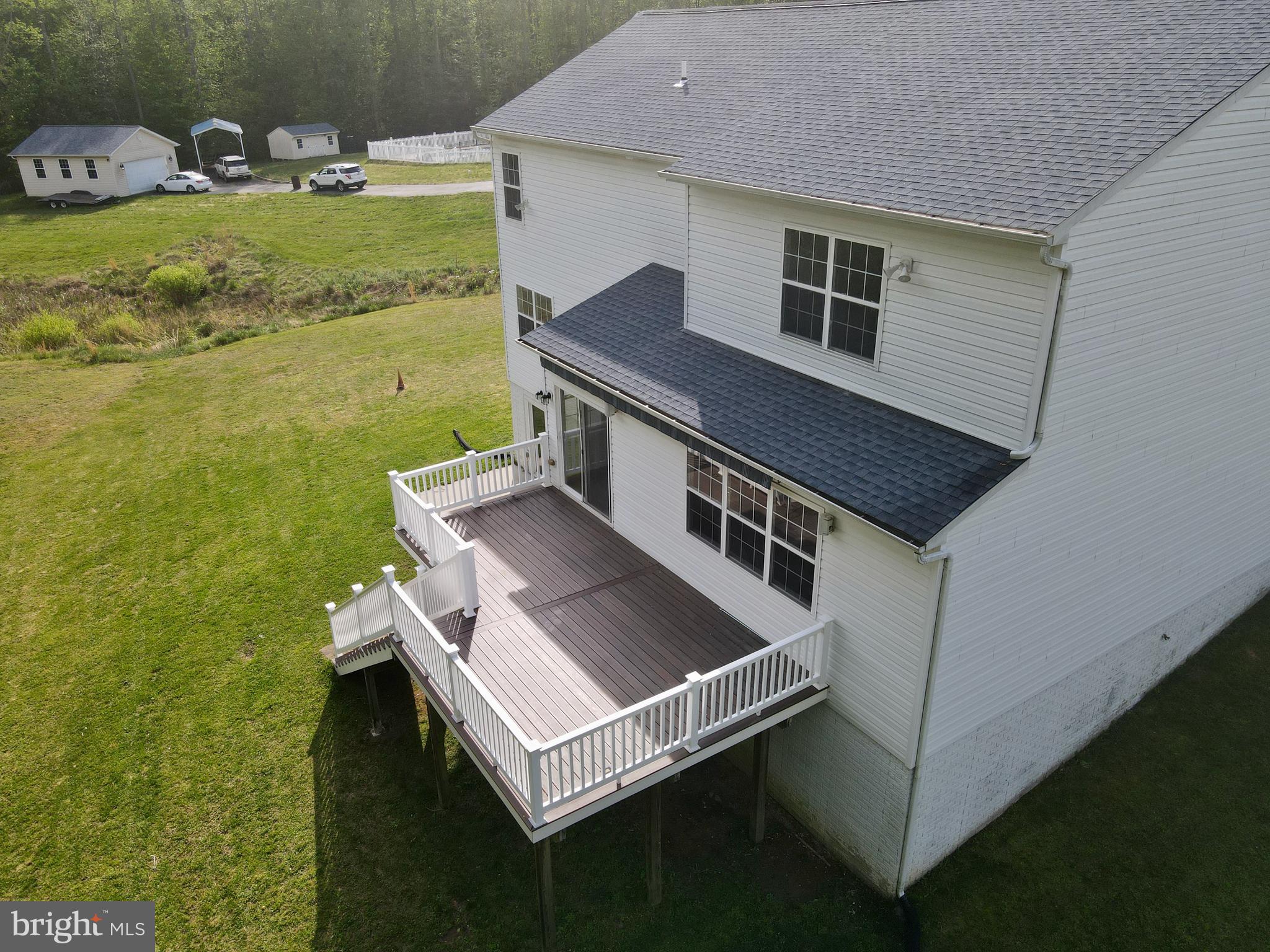 OLE FIELD ESTATES - Residential