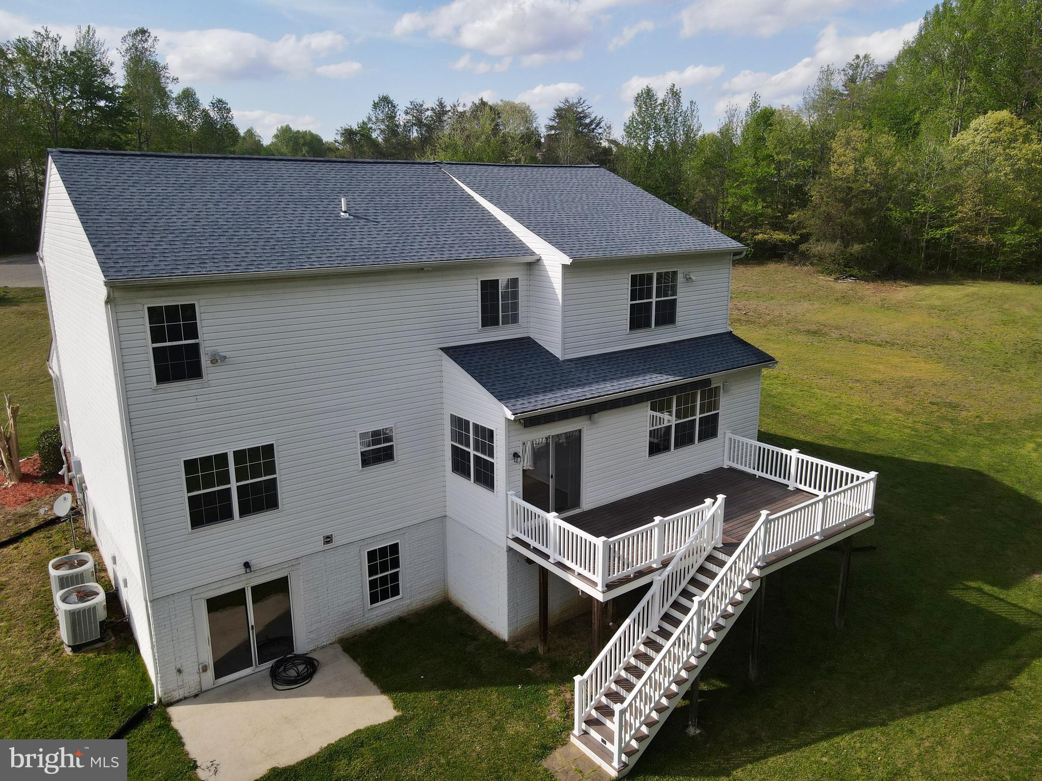 OLE FIELD ESTATES - Residential