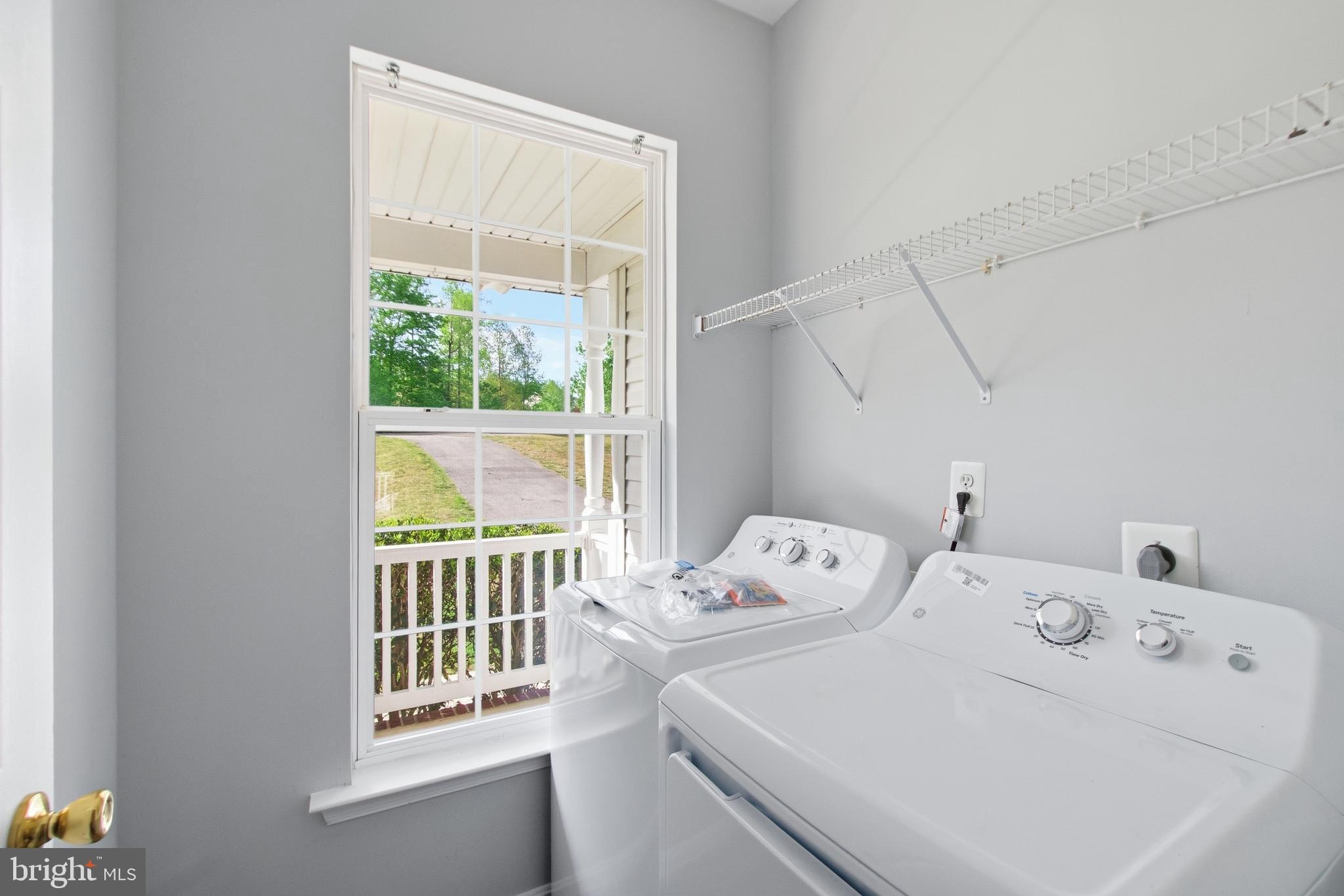 OLE FIELD ESTATES - Residential