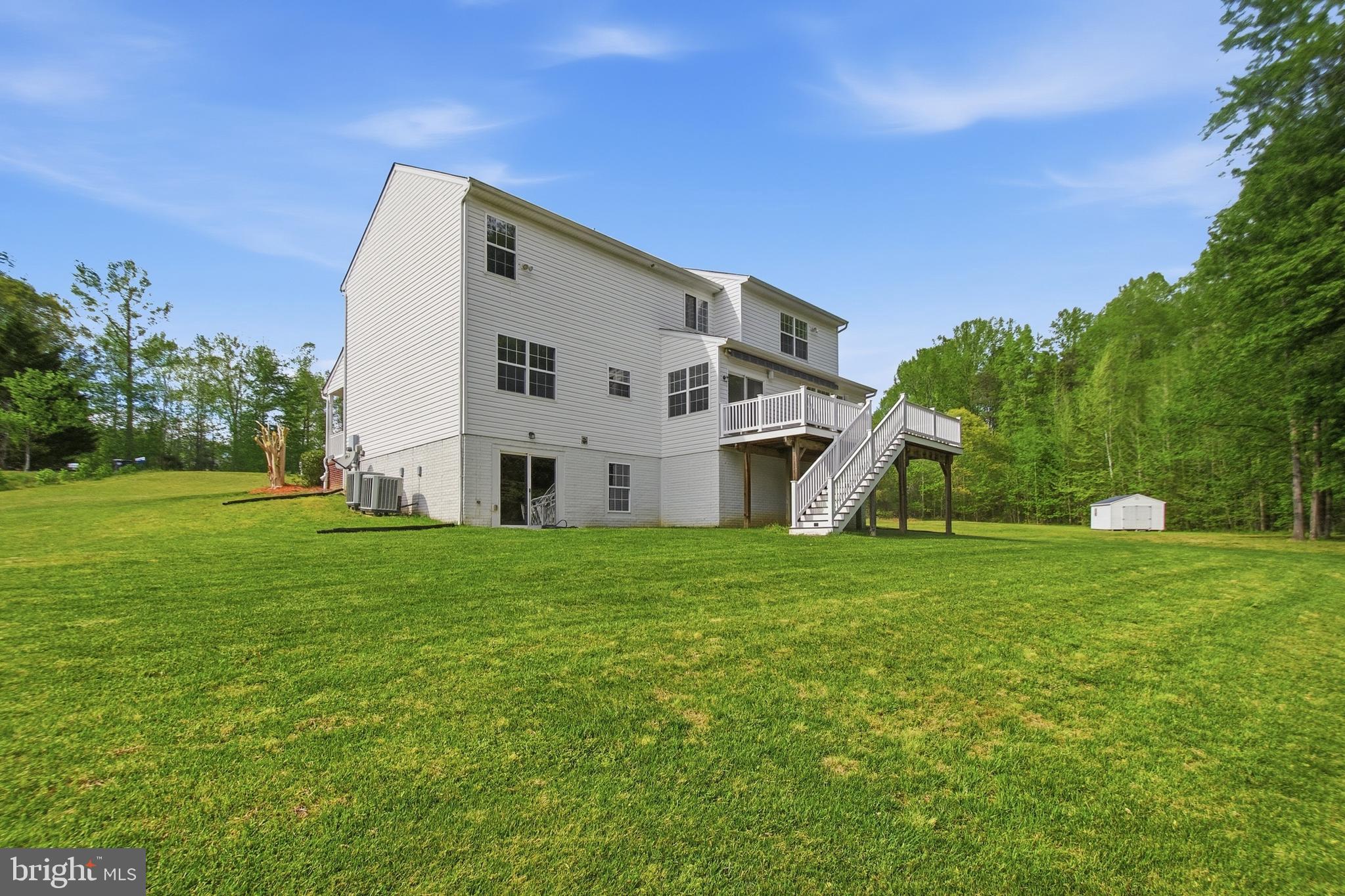 OLE FIELD ESTATES - Residential