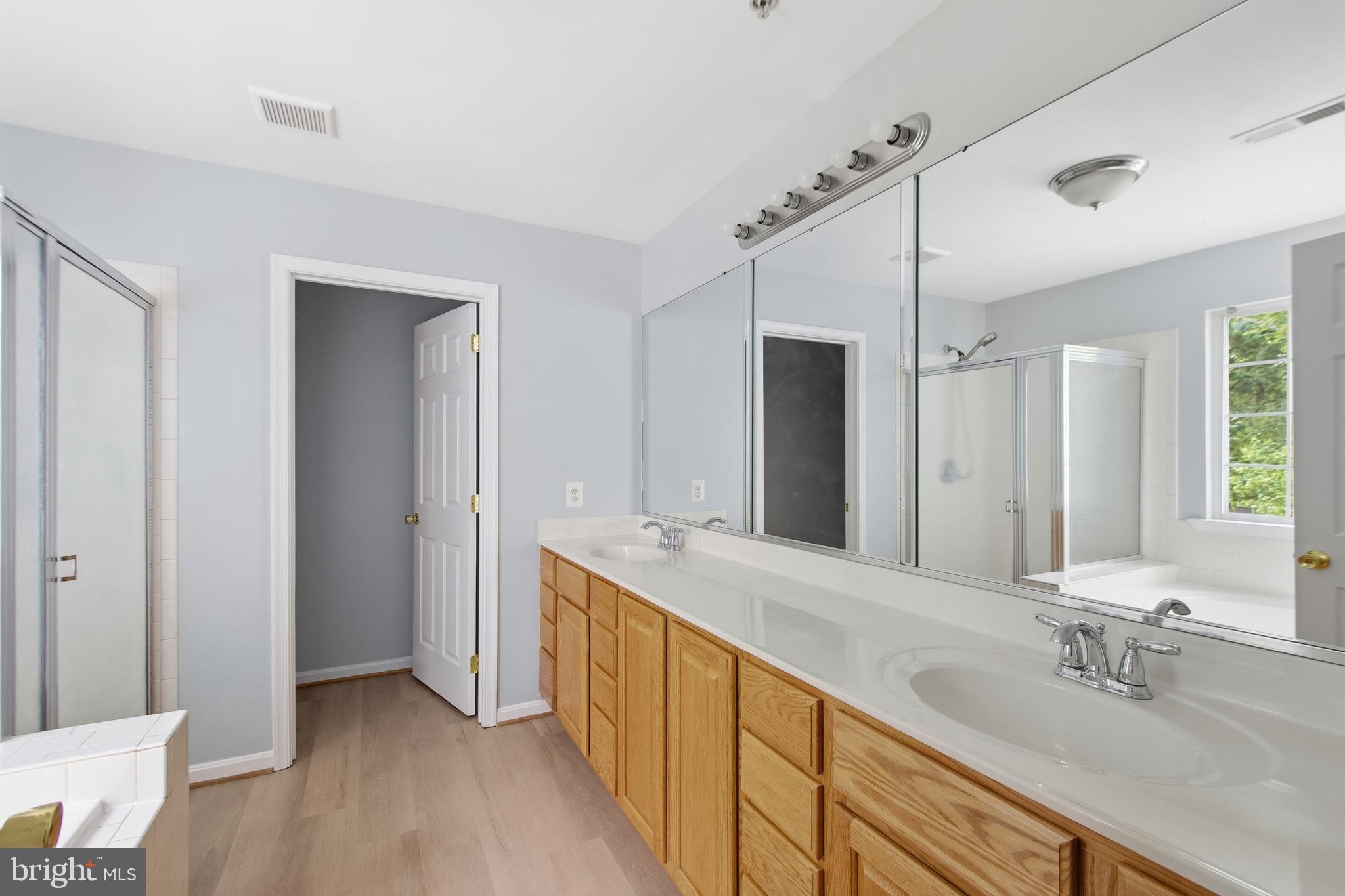 OLE FIELD ESTATES - Residential