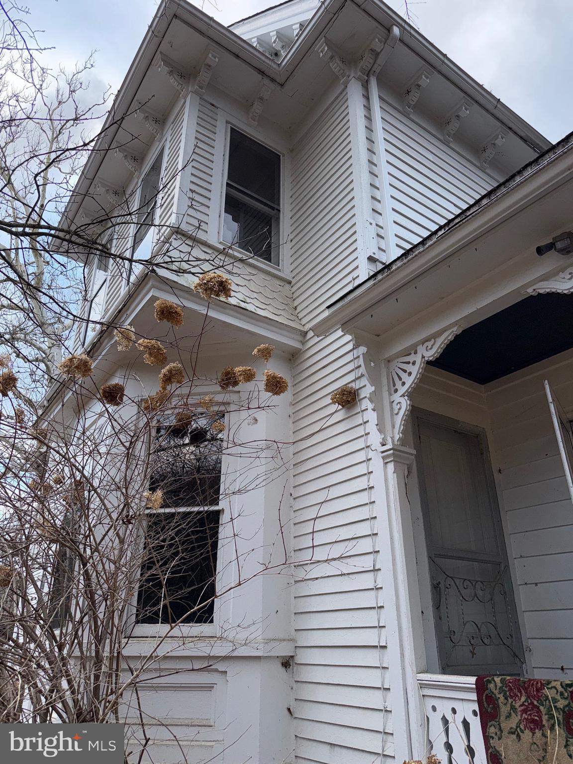 670 YE GREATE STREET