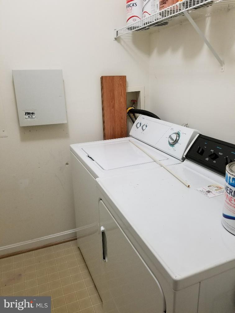 AMBER RIDGE AT MILESTONE - Residential Lease