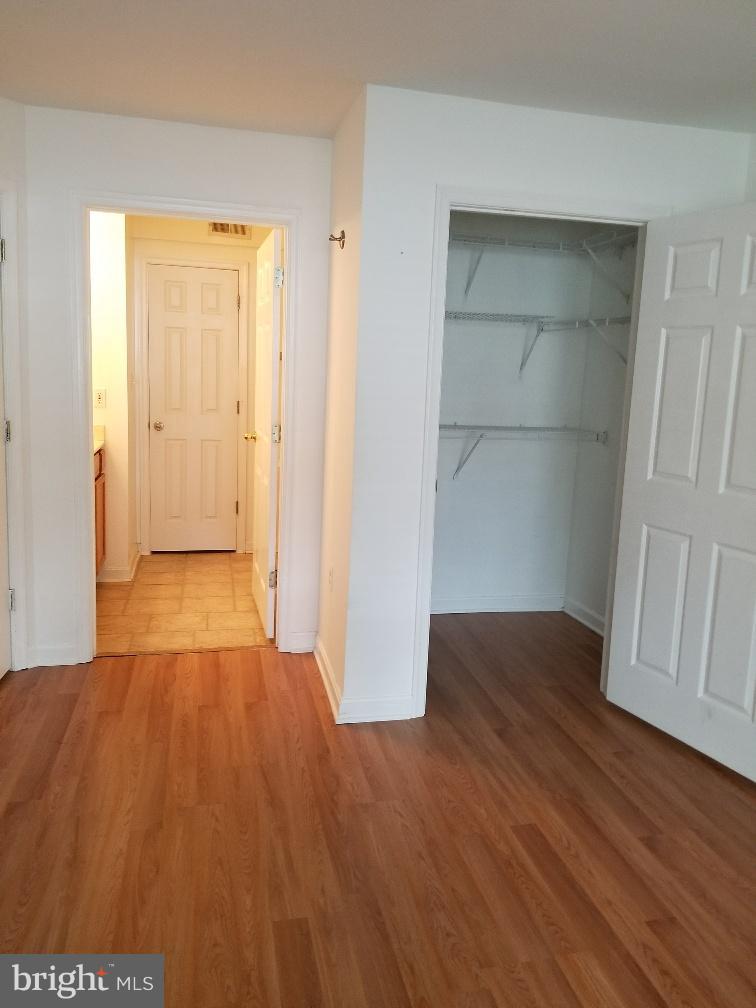 AMBER RIDGE AT MILESTONE - Residential Lease