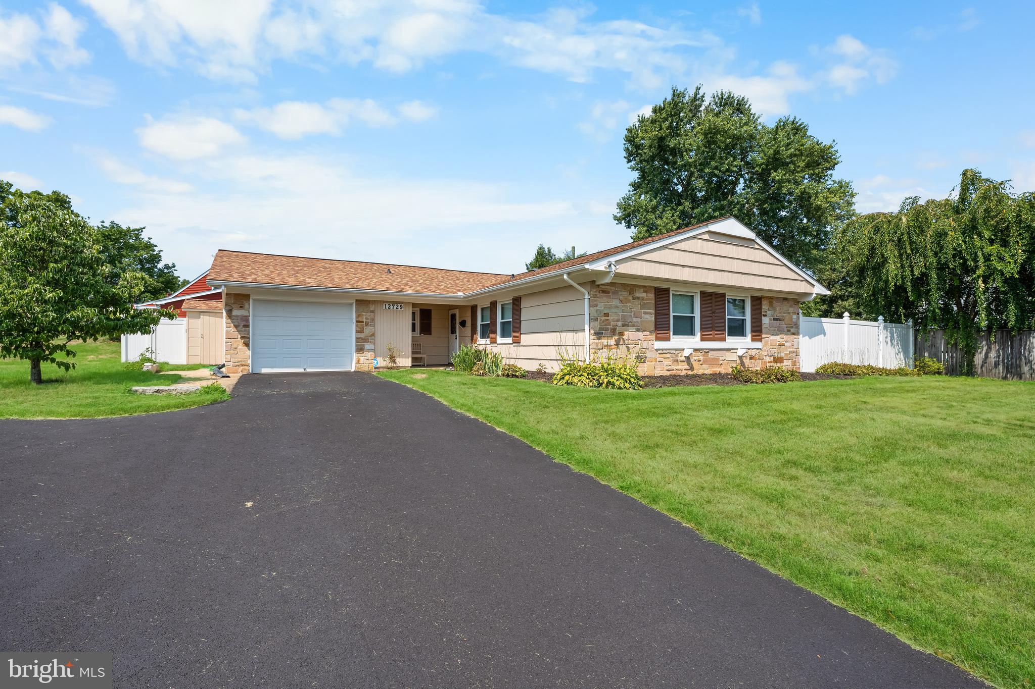 BUCKINGHAM AT BELAIR - Residential