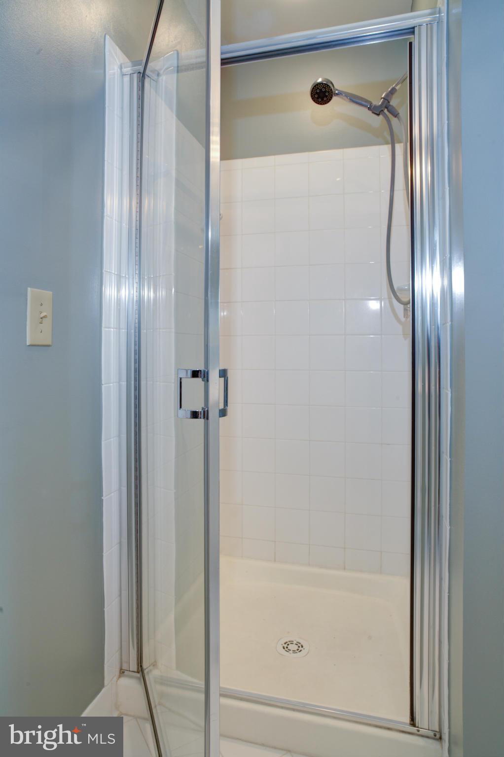 CAMERON STATION - Residential Lease