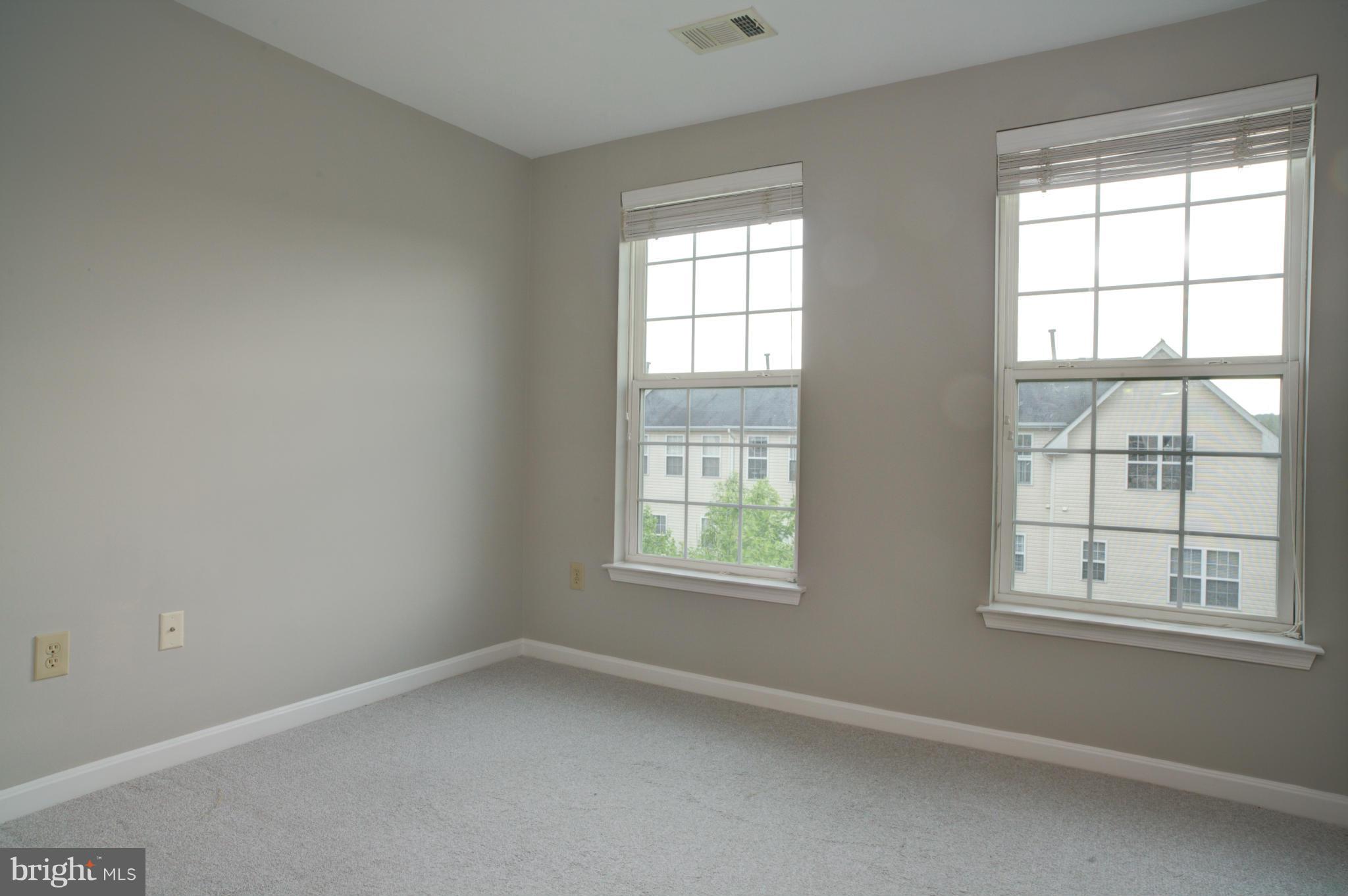 CAMERON STATION - Residential Lease