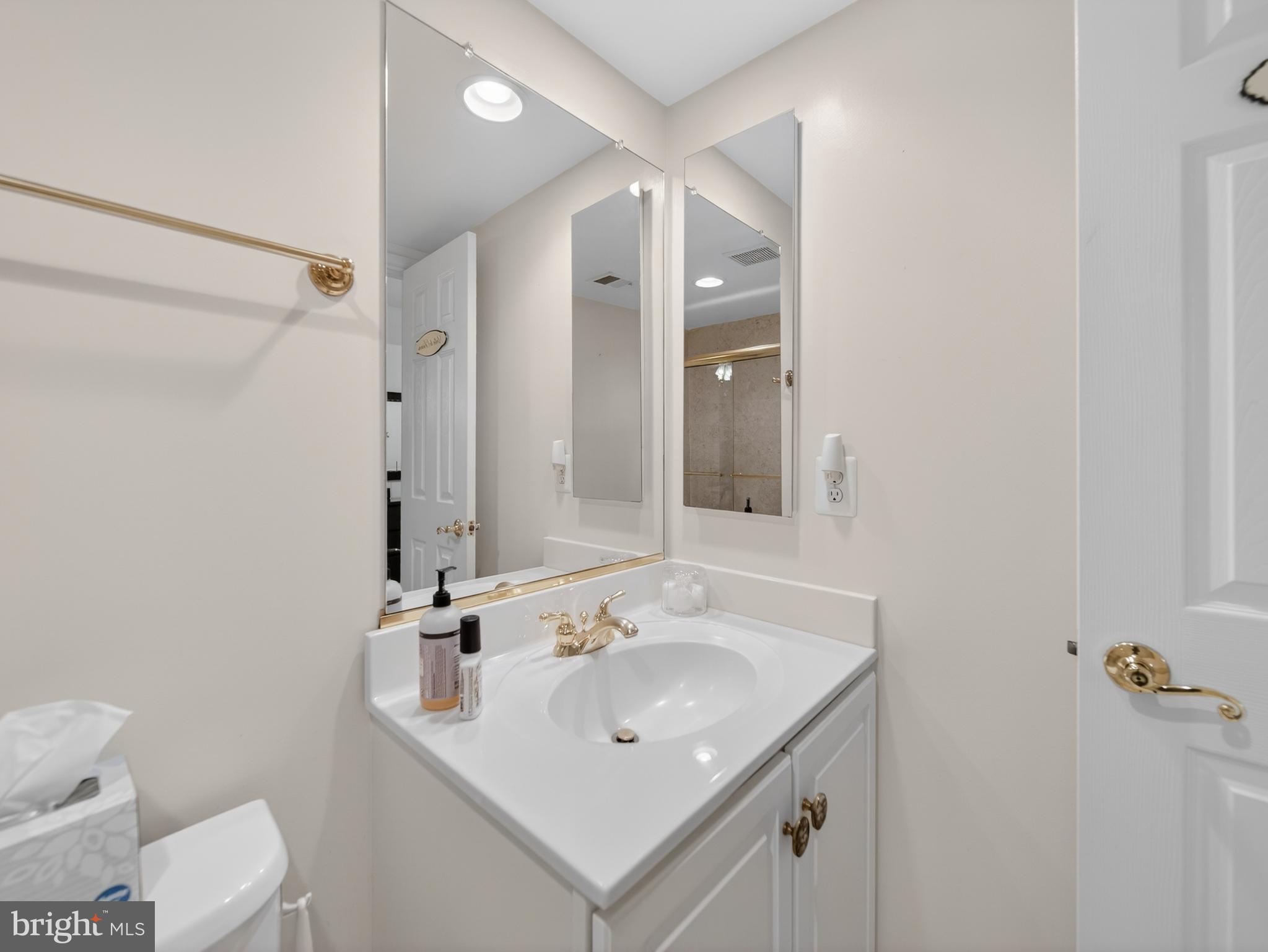 PALISADES PARK - Residential